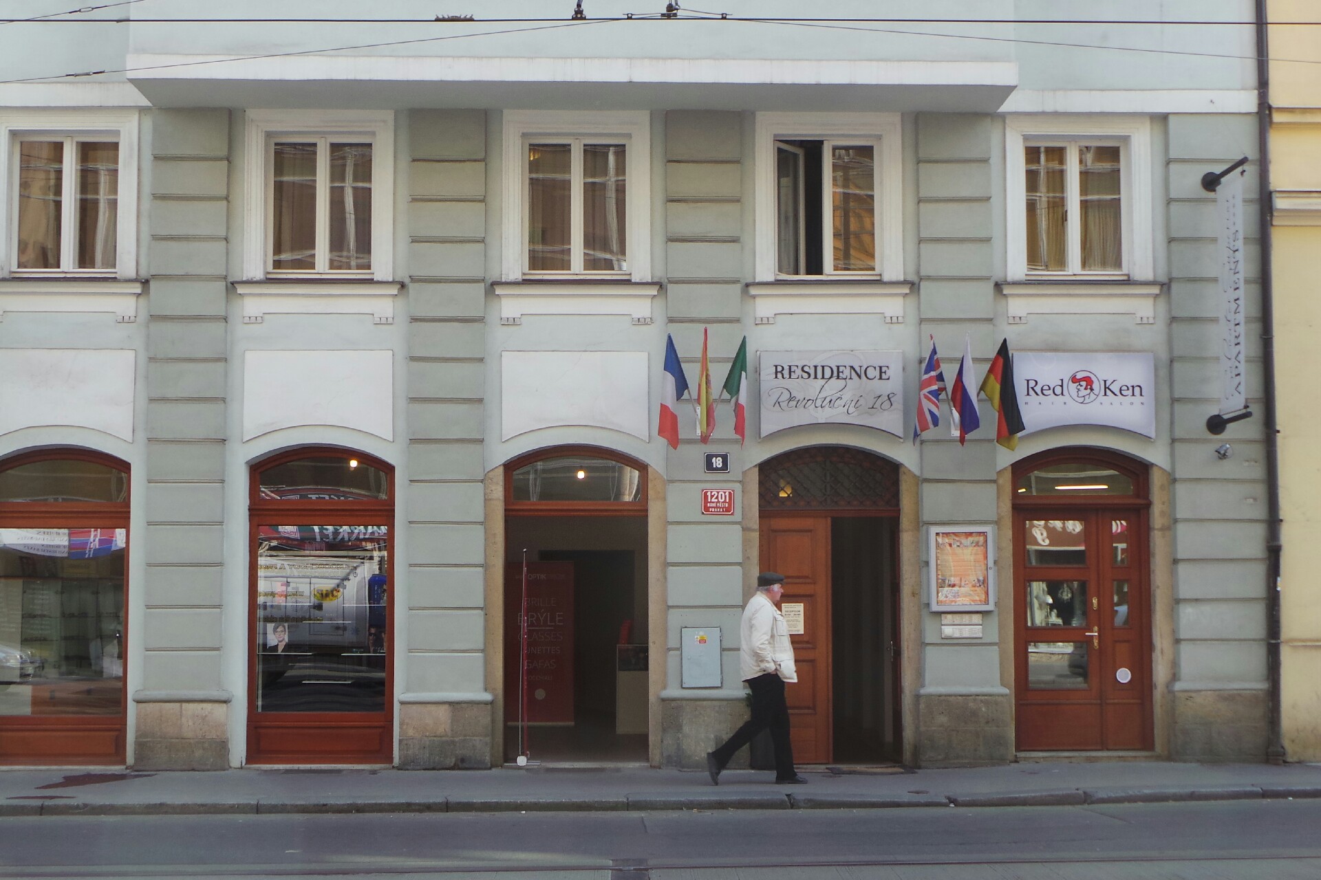 THREE MEDICS GROUP, s.r.o.