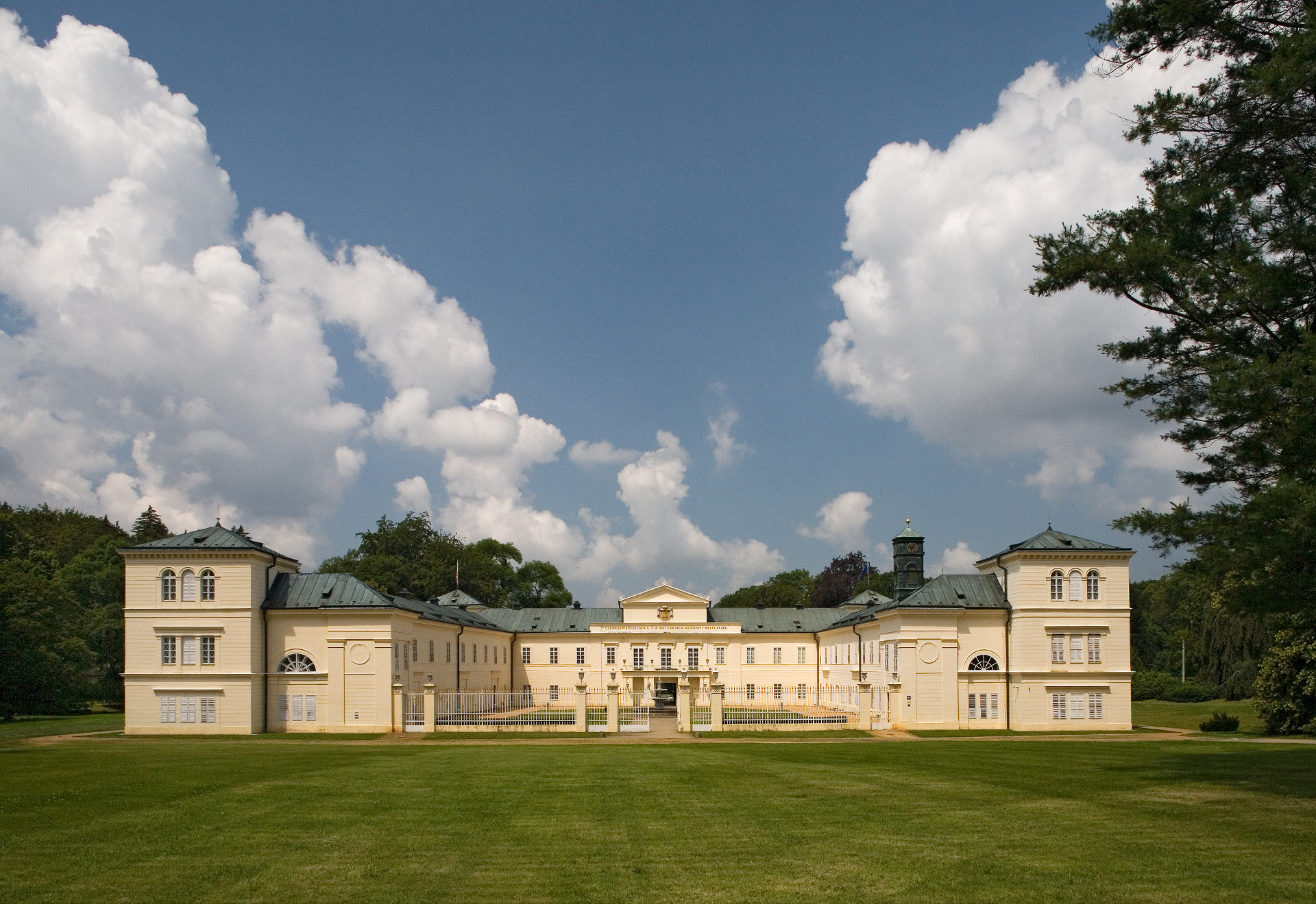 Státní zámek Kynžvart foto 2