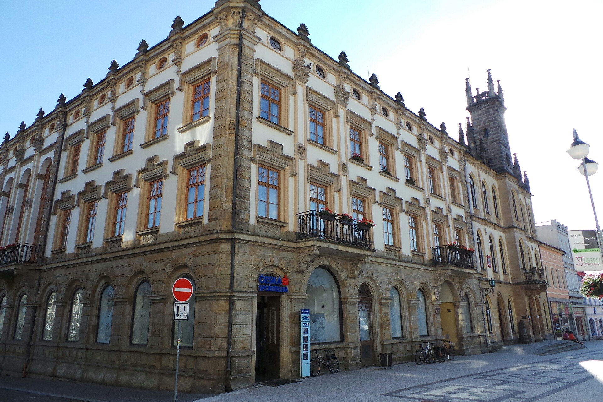 Česká spořitelna, a.s.