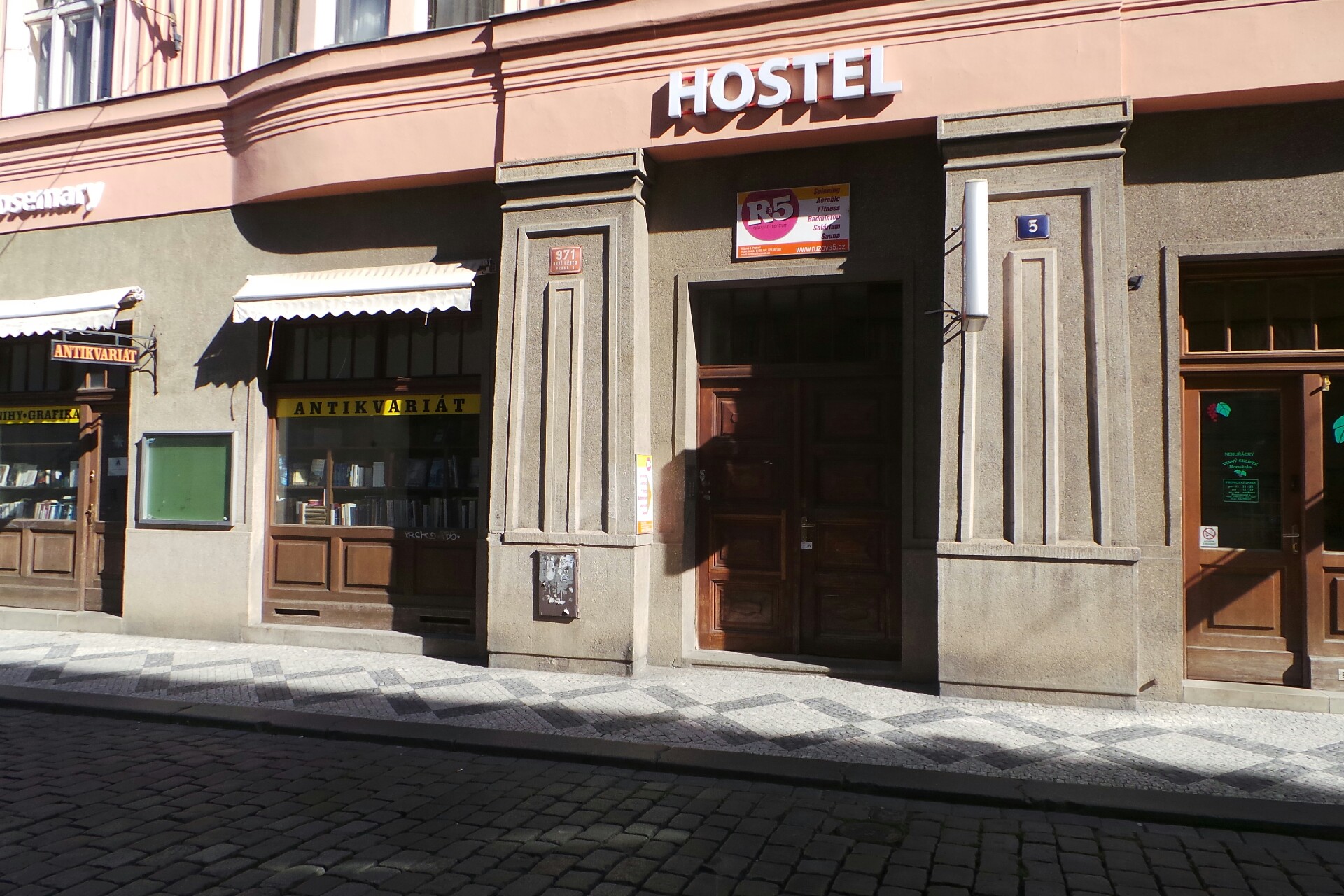 Mgr.Veronika Ščuková