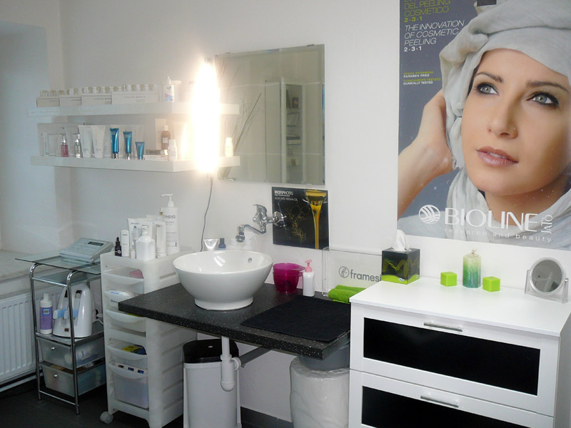 Radka Pudilová - Prodloužení a zahuštění vlasů foto 3