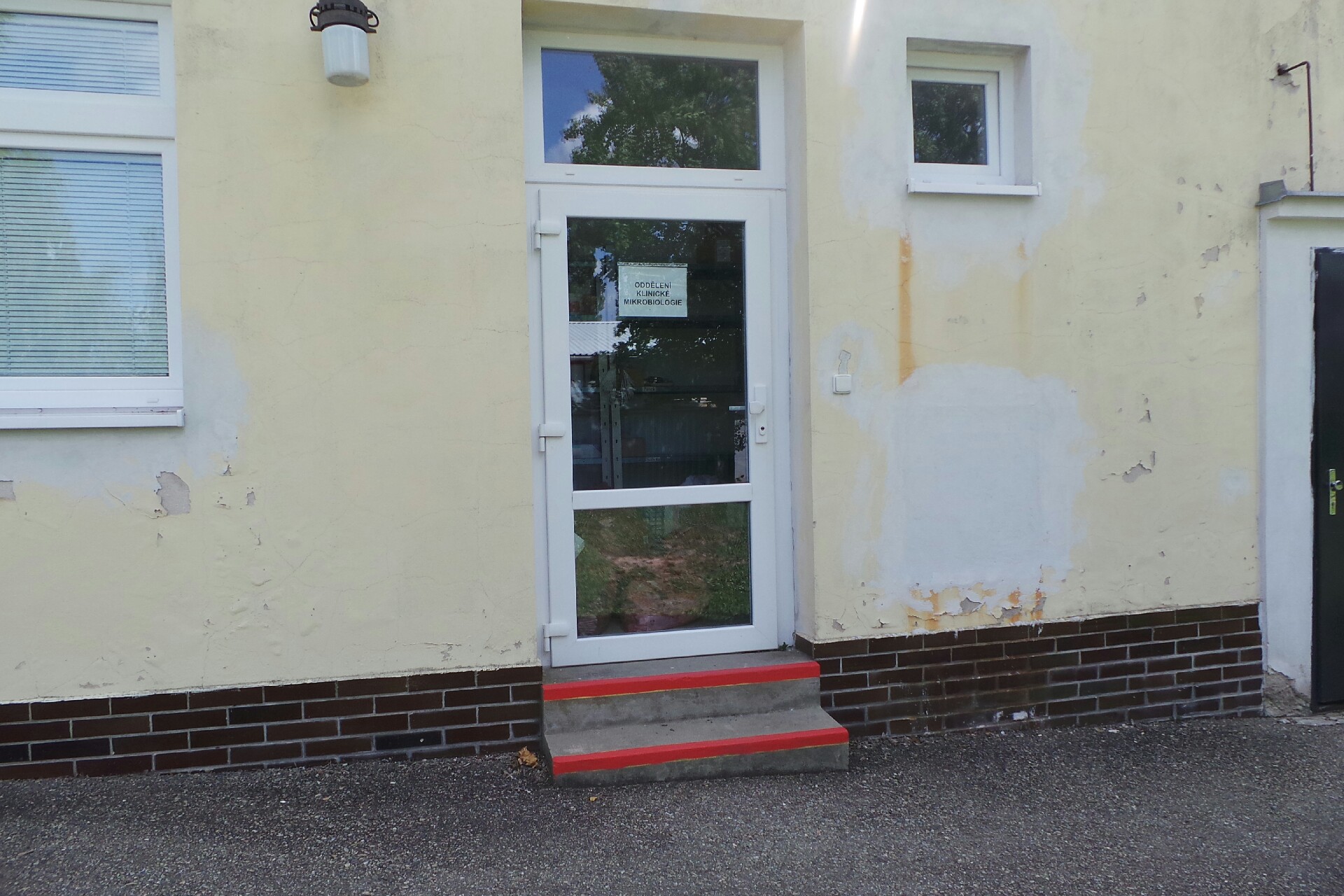 Oddělení klinické mikrobiologie - Nemocnice Rudolfa a Stefanie Benešov