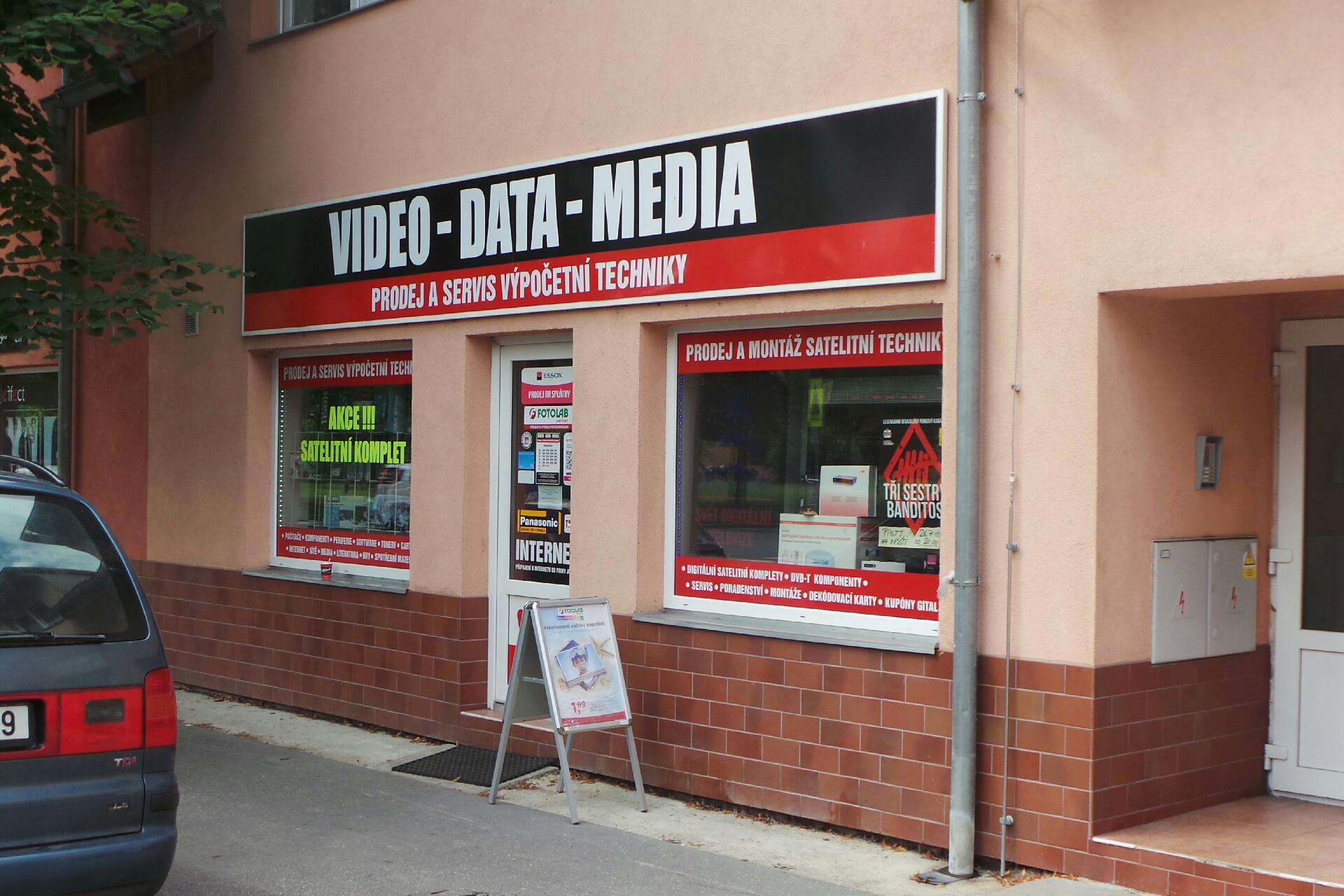 VIDEO - DATA - MEDIA