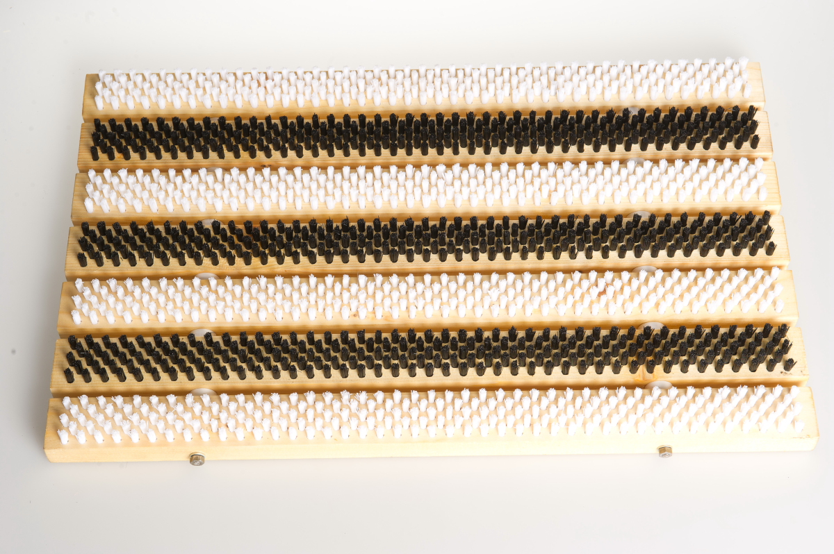 Kartáčovna Koloveč - Výroba průmyslových kartáčů foto 3