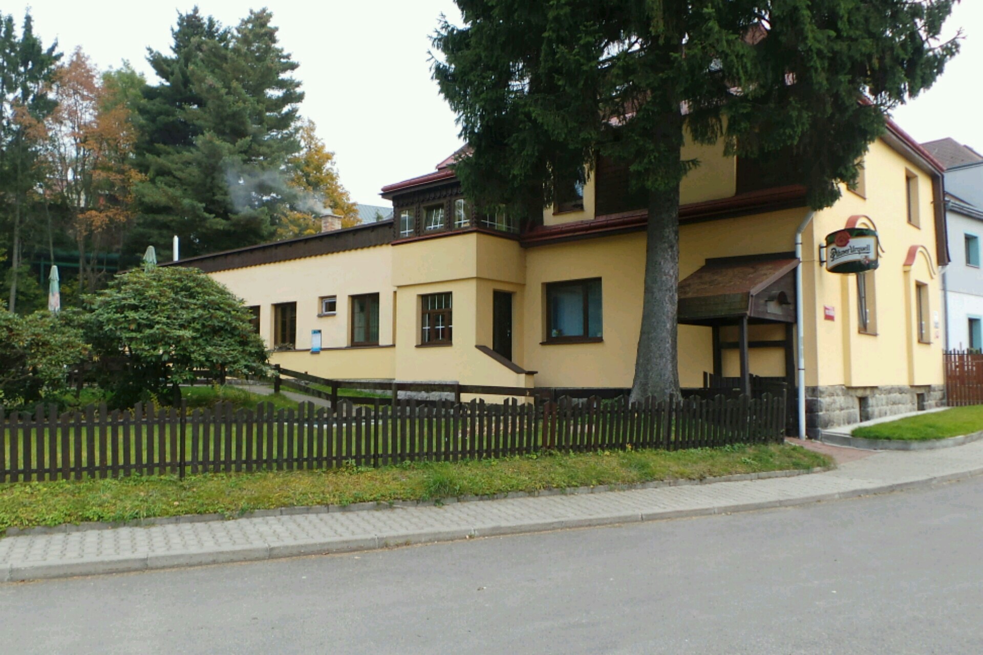 Cross country restaurant foto 1