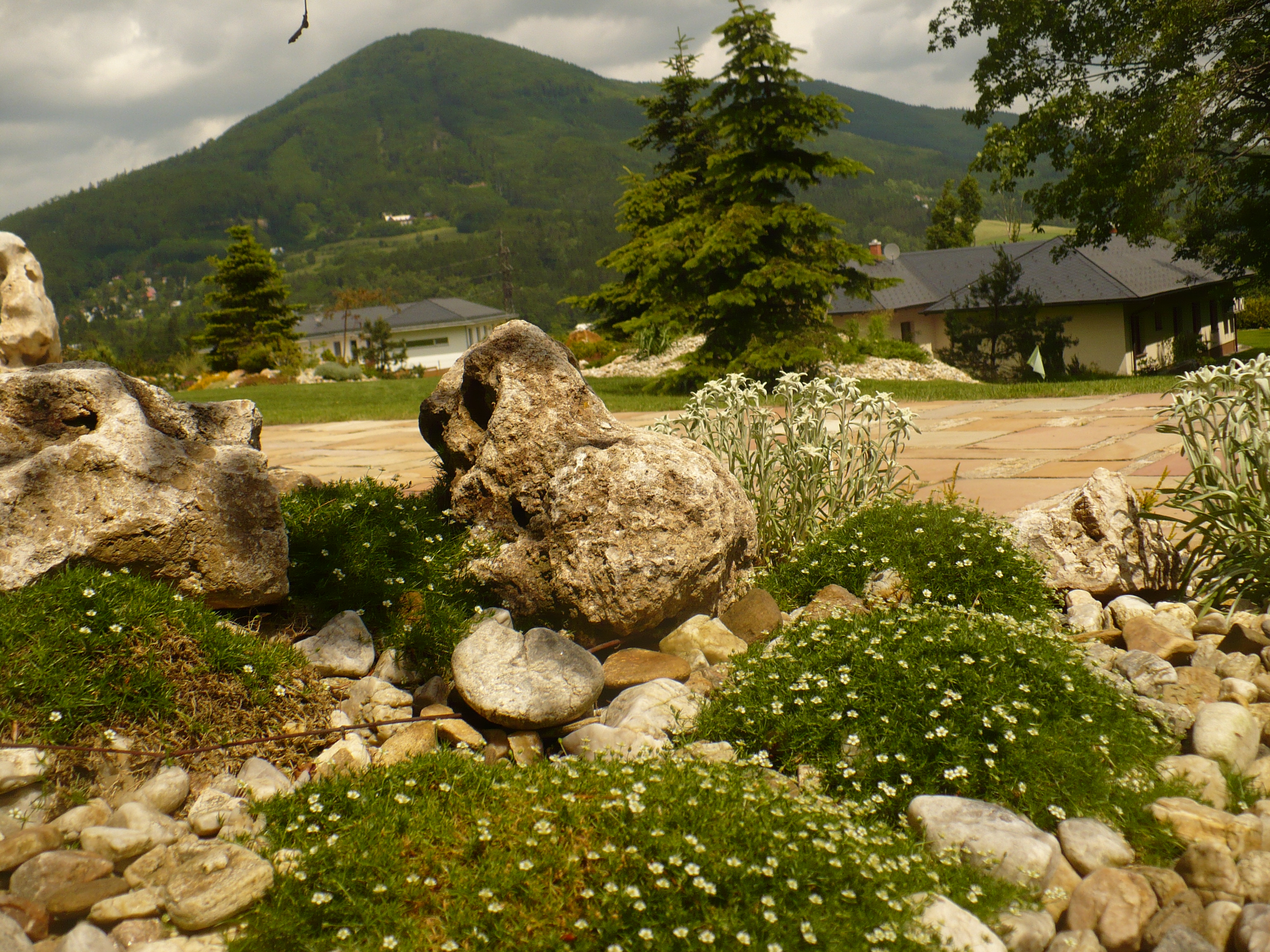 VYKRUT zahradní služby, a.s. foto 3