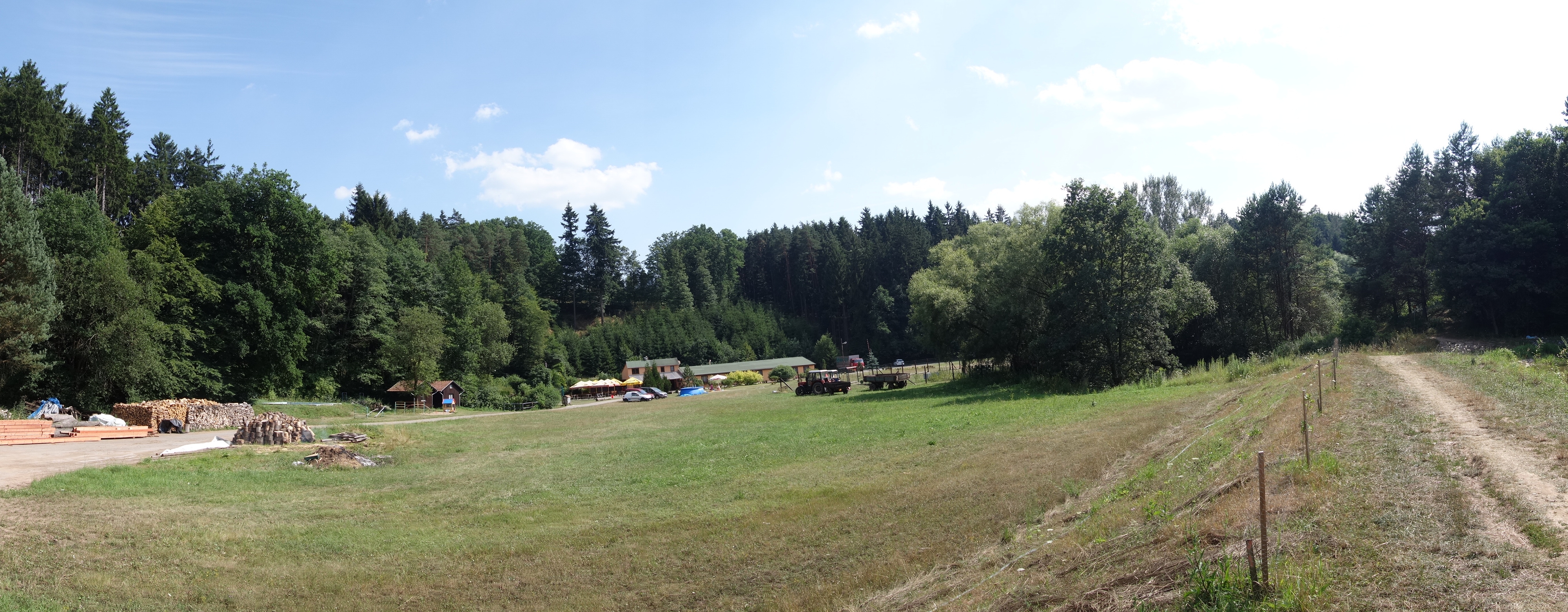 Jižní portál foto 2