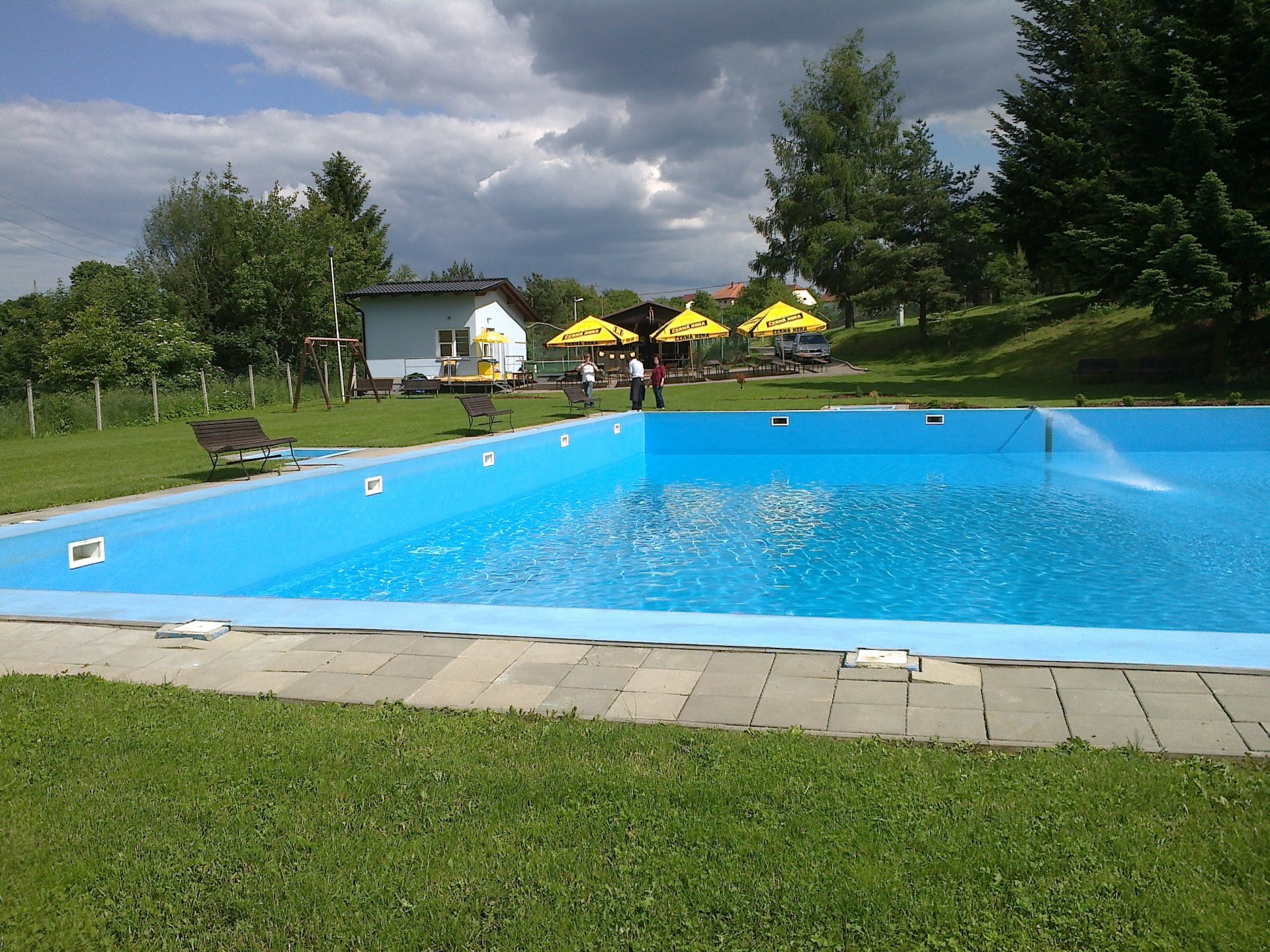 AZURO LESNÍ HLUBOKÉ foto 2