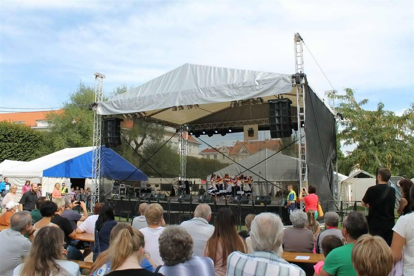 P.Z.O. servis, s.r.o.