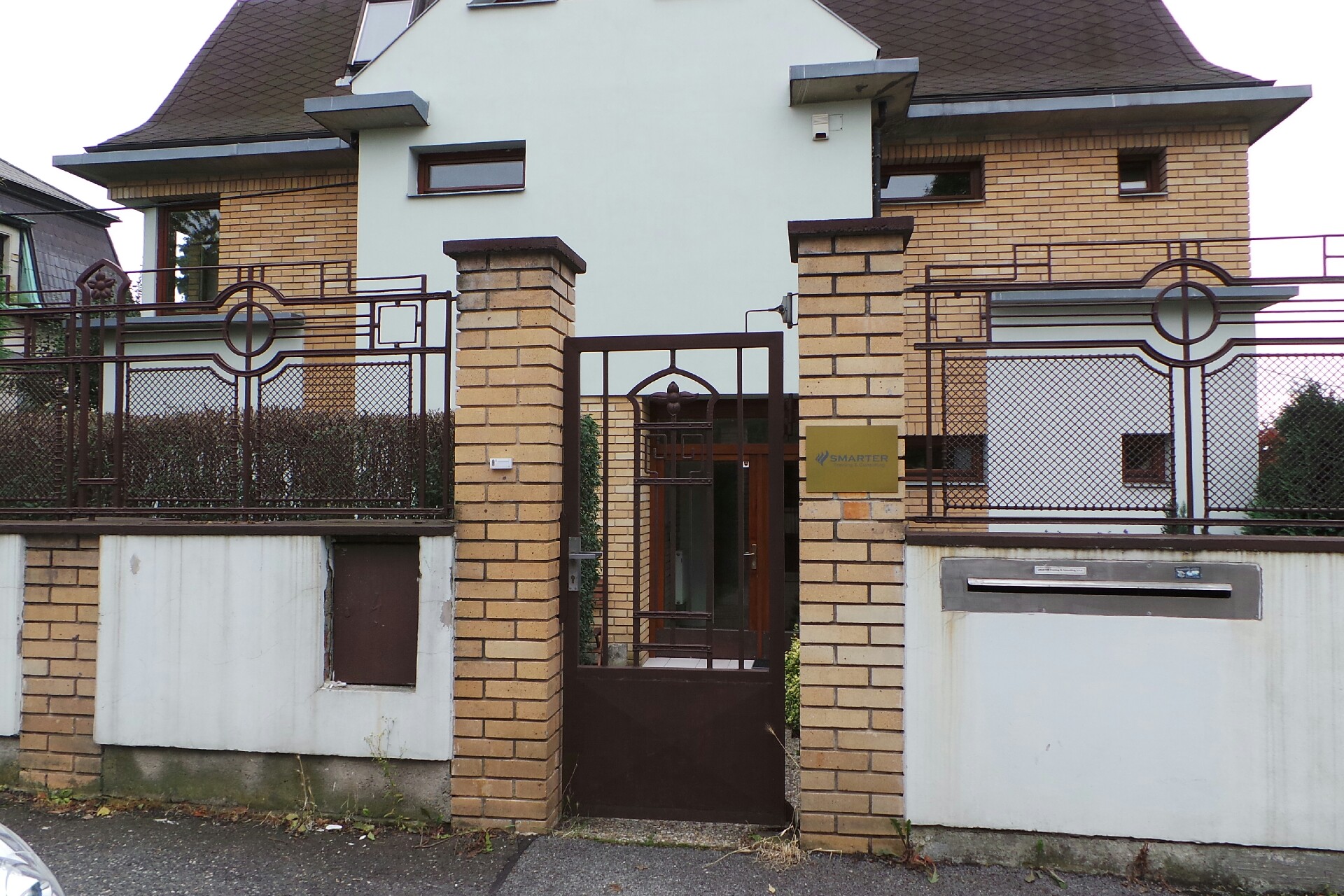 Smarter Training & Consulting, s.r.o.