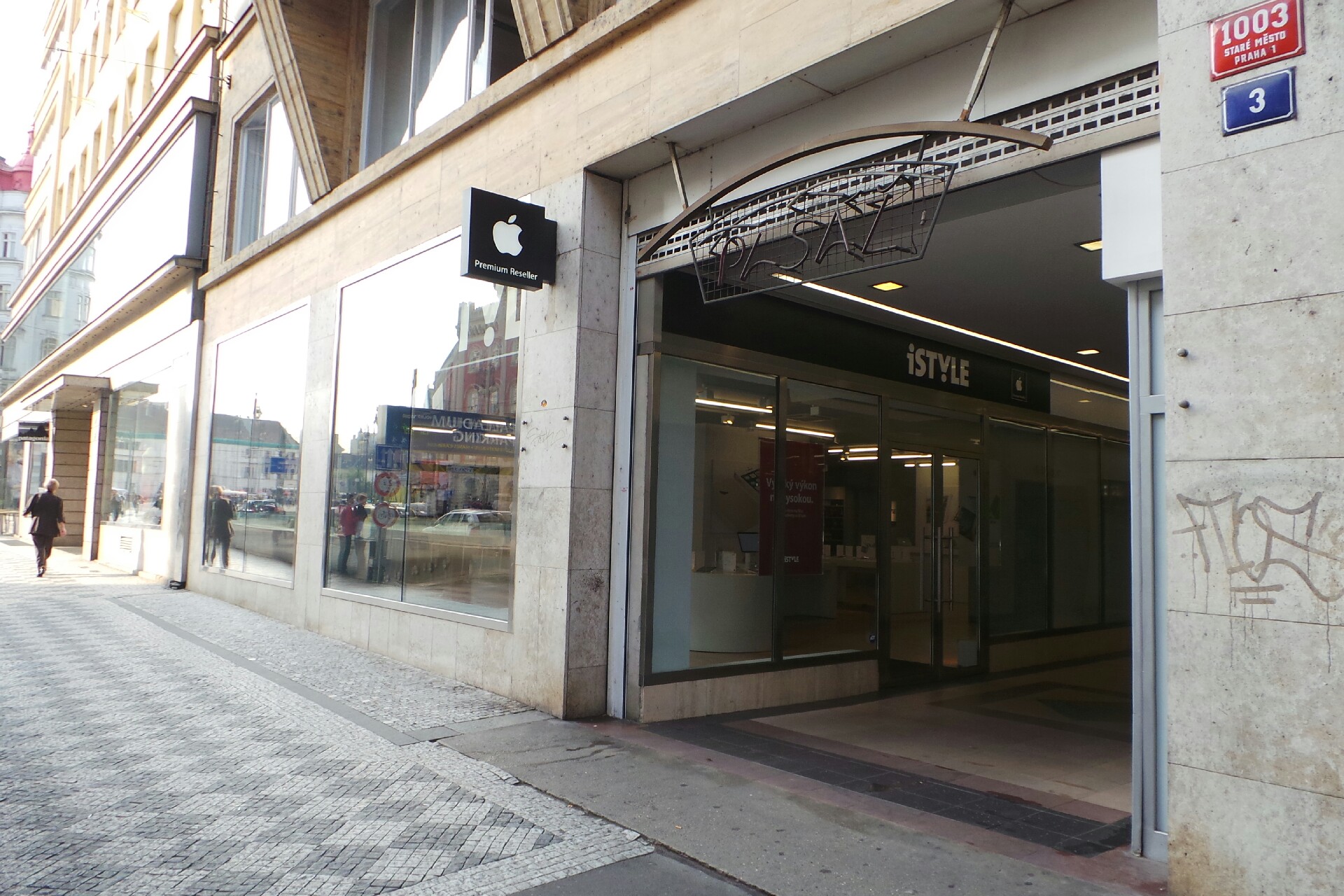 JUDr. Ing. Jan Zrzavecký, Ph.D.