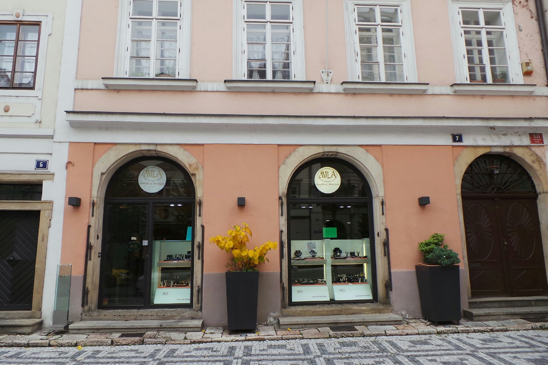 Mila jewellery boutique