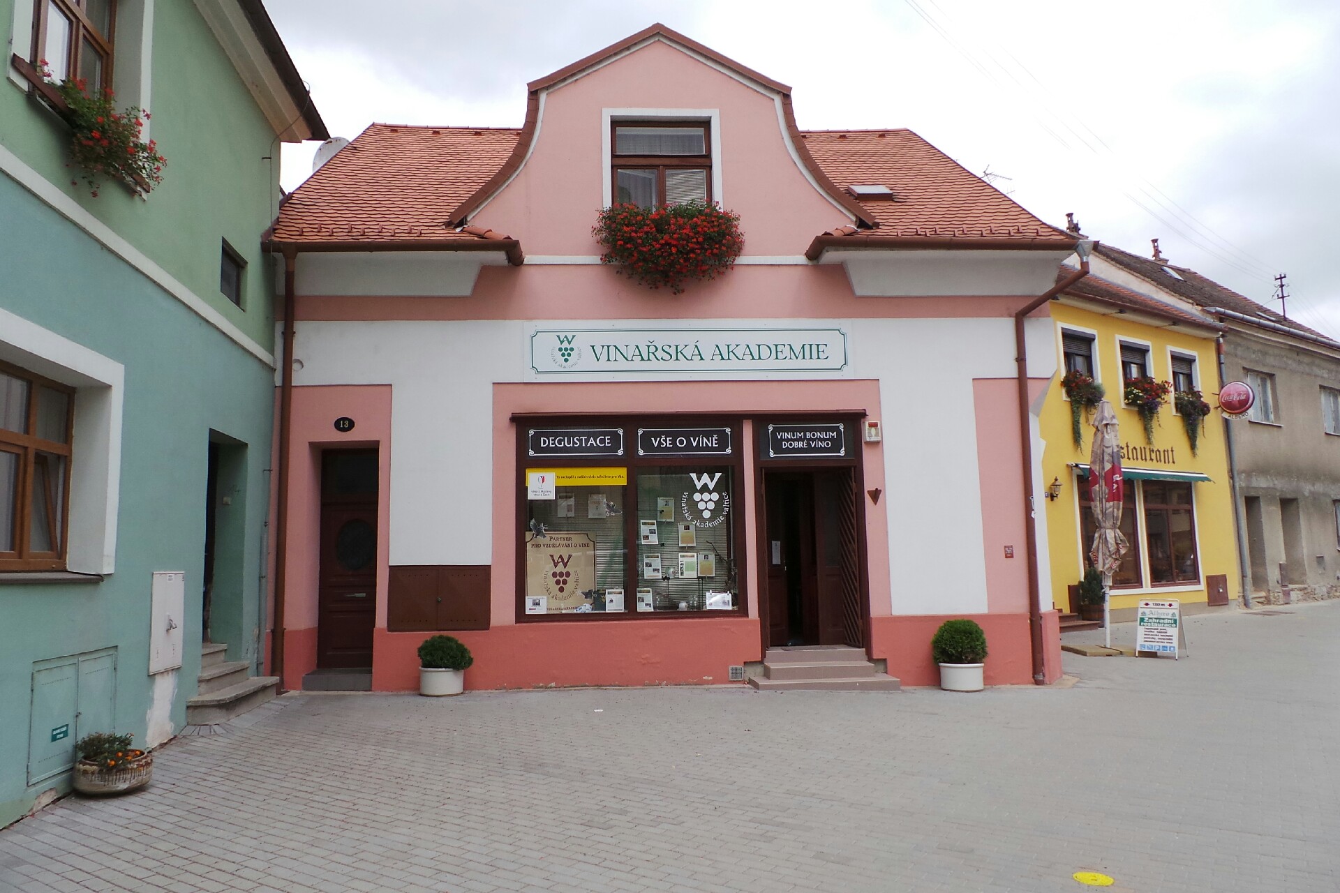 Vinařská akademie Valtice, z.s.