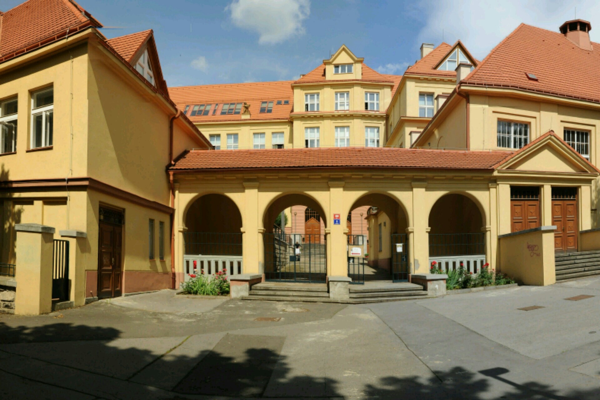 Univerzita Jana Evangelisty Purkyně - Centrum jazykové přípravy Pedagogické fakulty