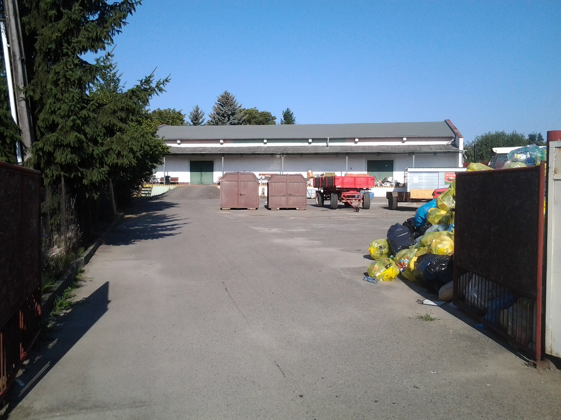 Obec Troubky - Sběrný dvůr OLFIN