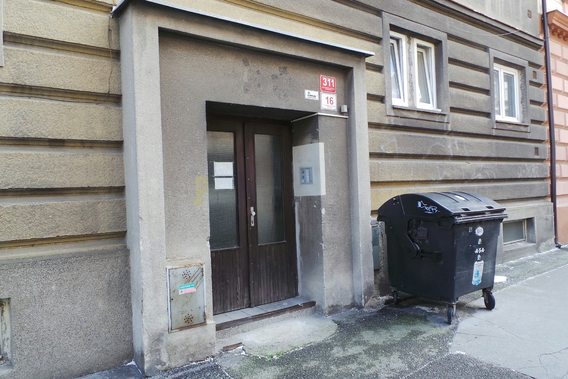 Petr Pelda - Pronájem a montáž lešení