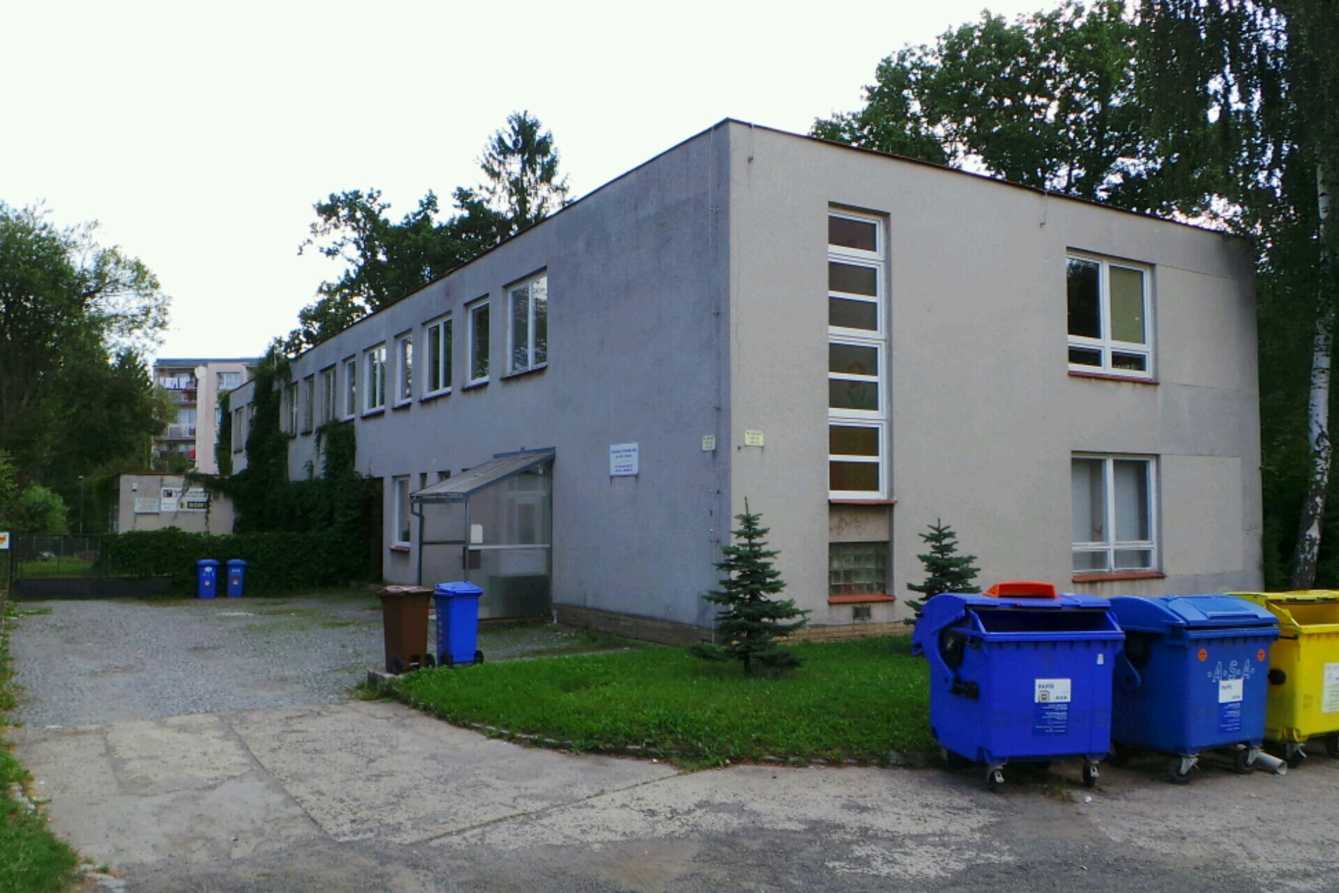 Nakladatelství SANTAL foto 1