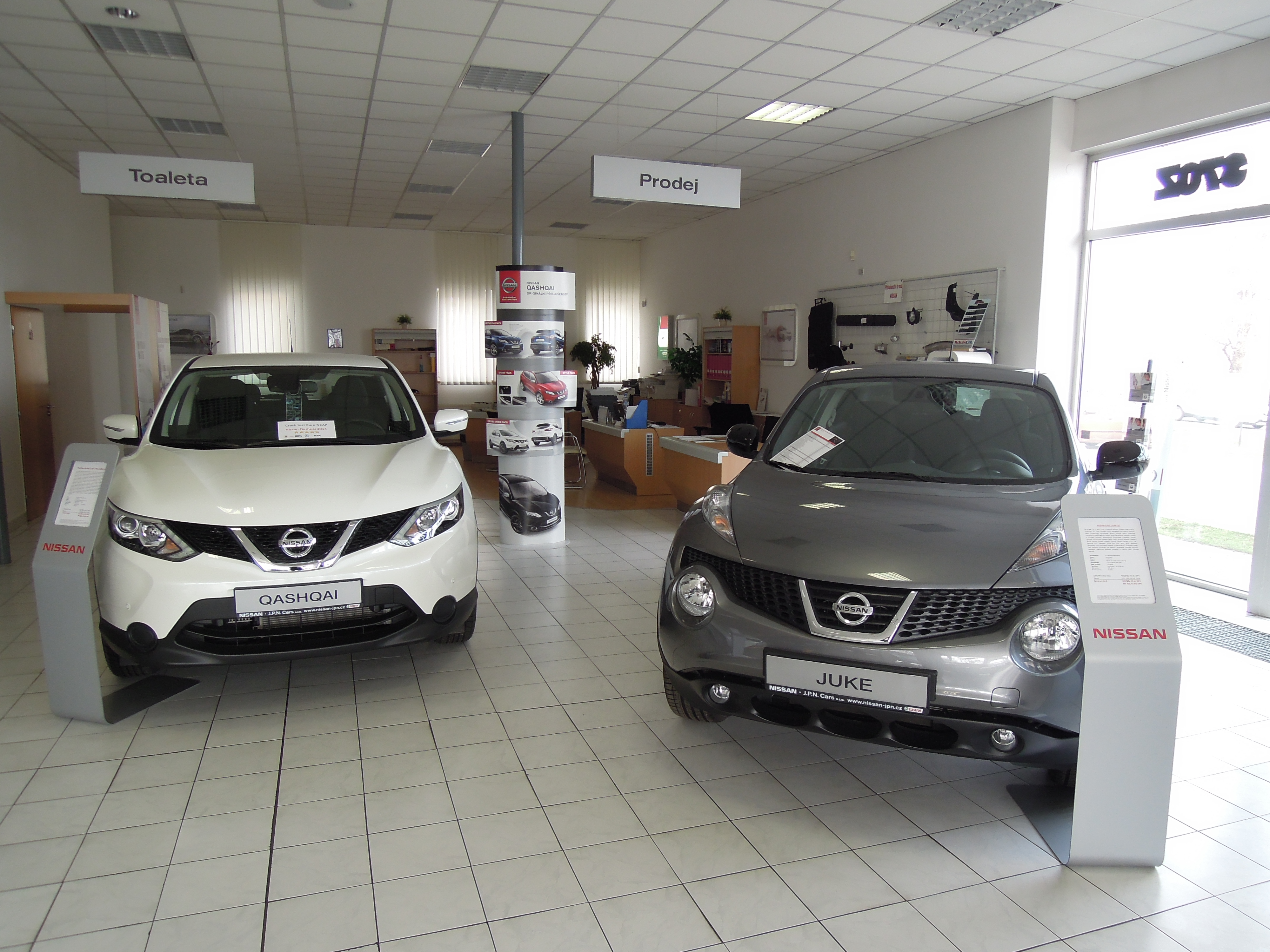 J.P.N. Cars - Nissan, KGM foto 4