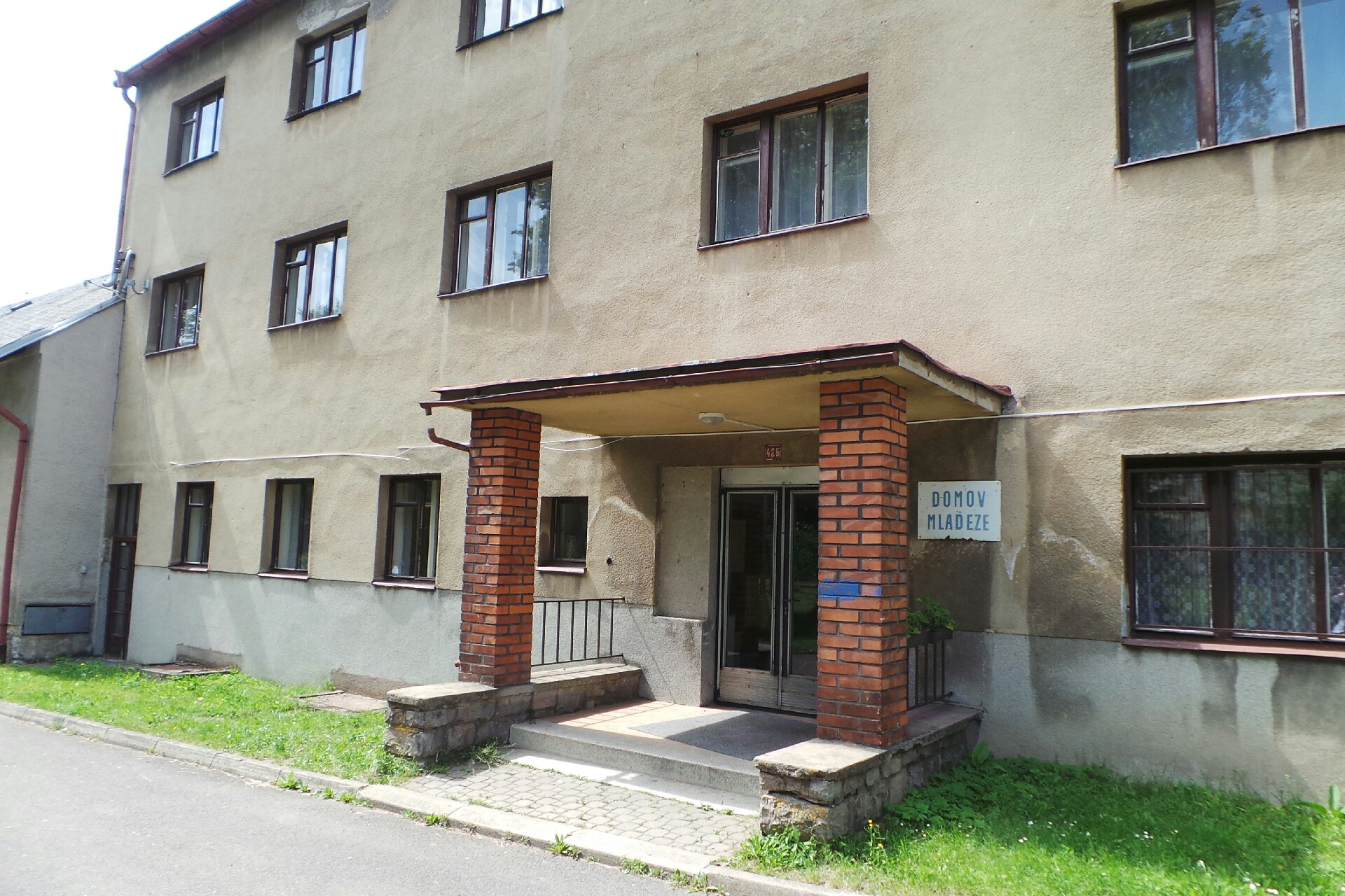 Střední škola technická a sociální Králíky - domov mládeže