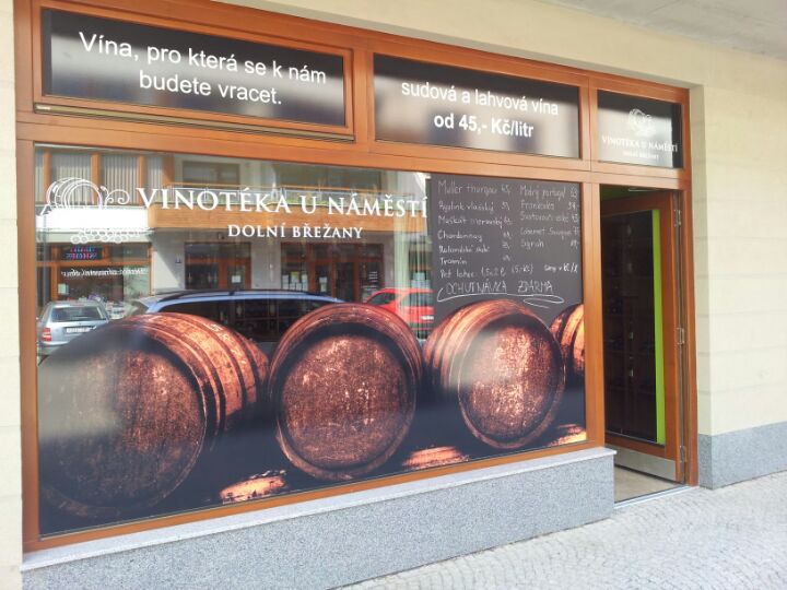 Vinotéka Dolní Břežany foto 2