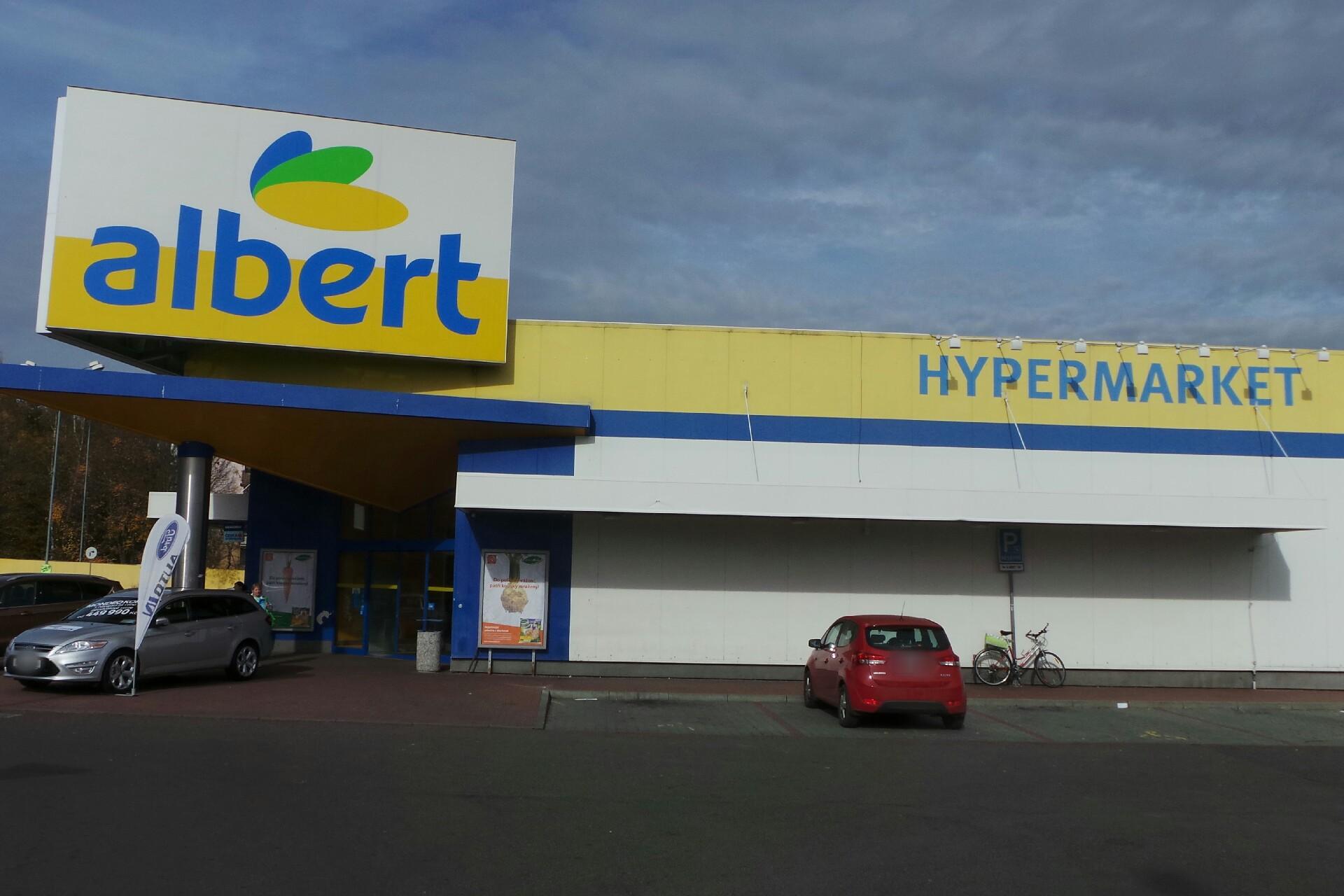 Albert Hypermarket