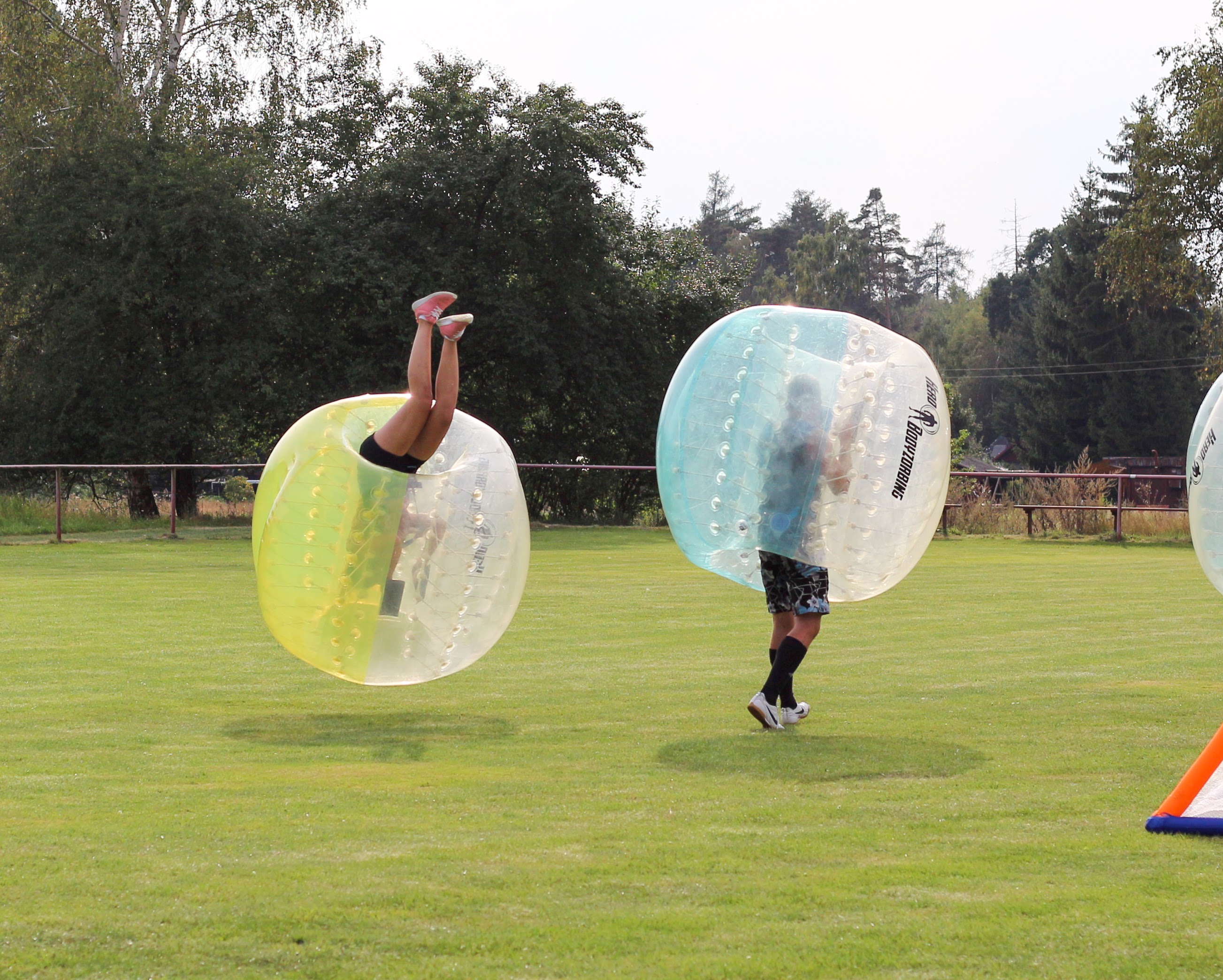 HEROBODYZORBING foto 3