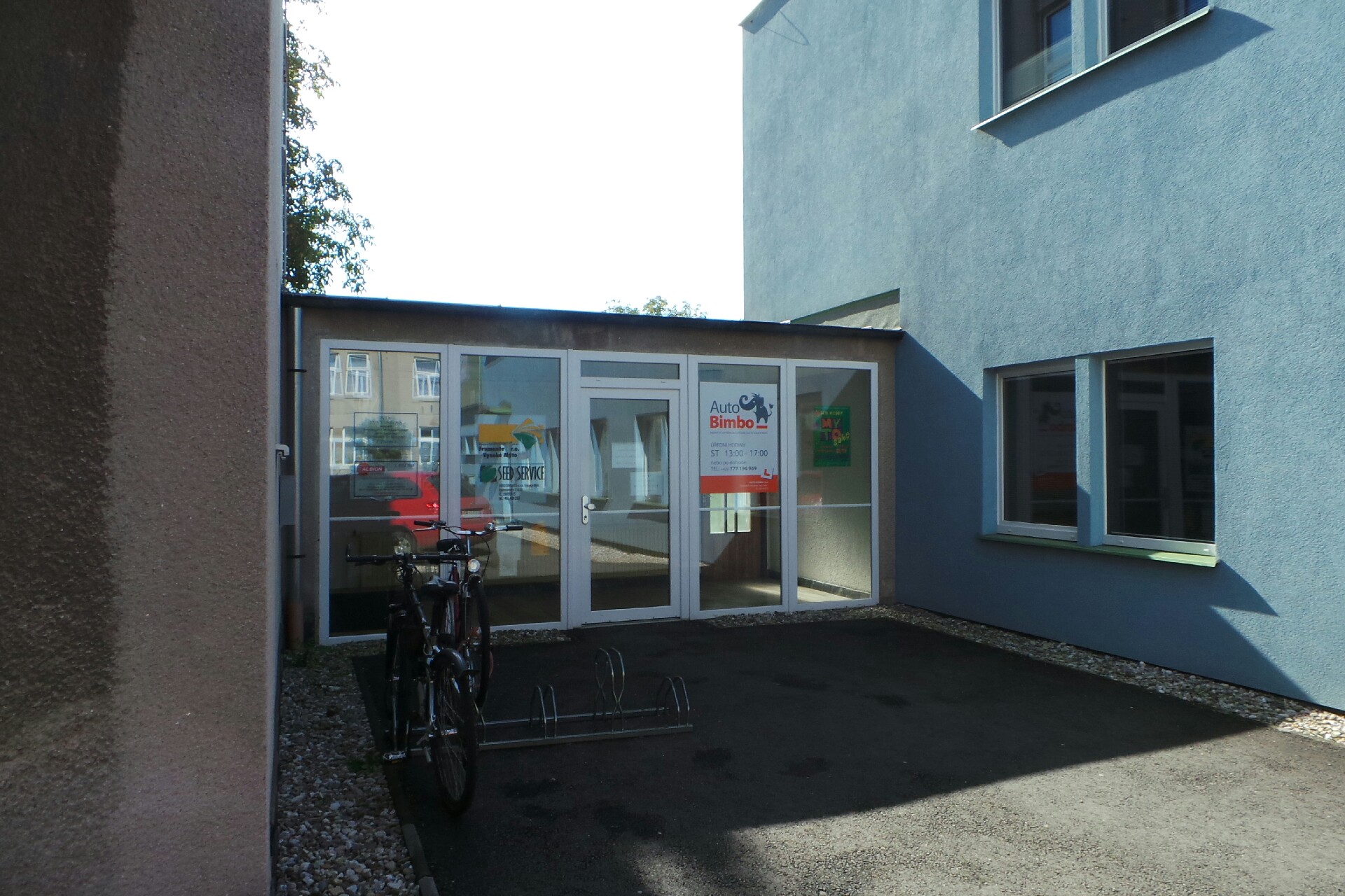 Obchodní zástupce ČSOB Mgr. Lenka Macková