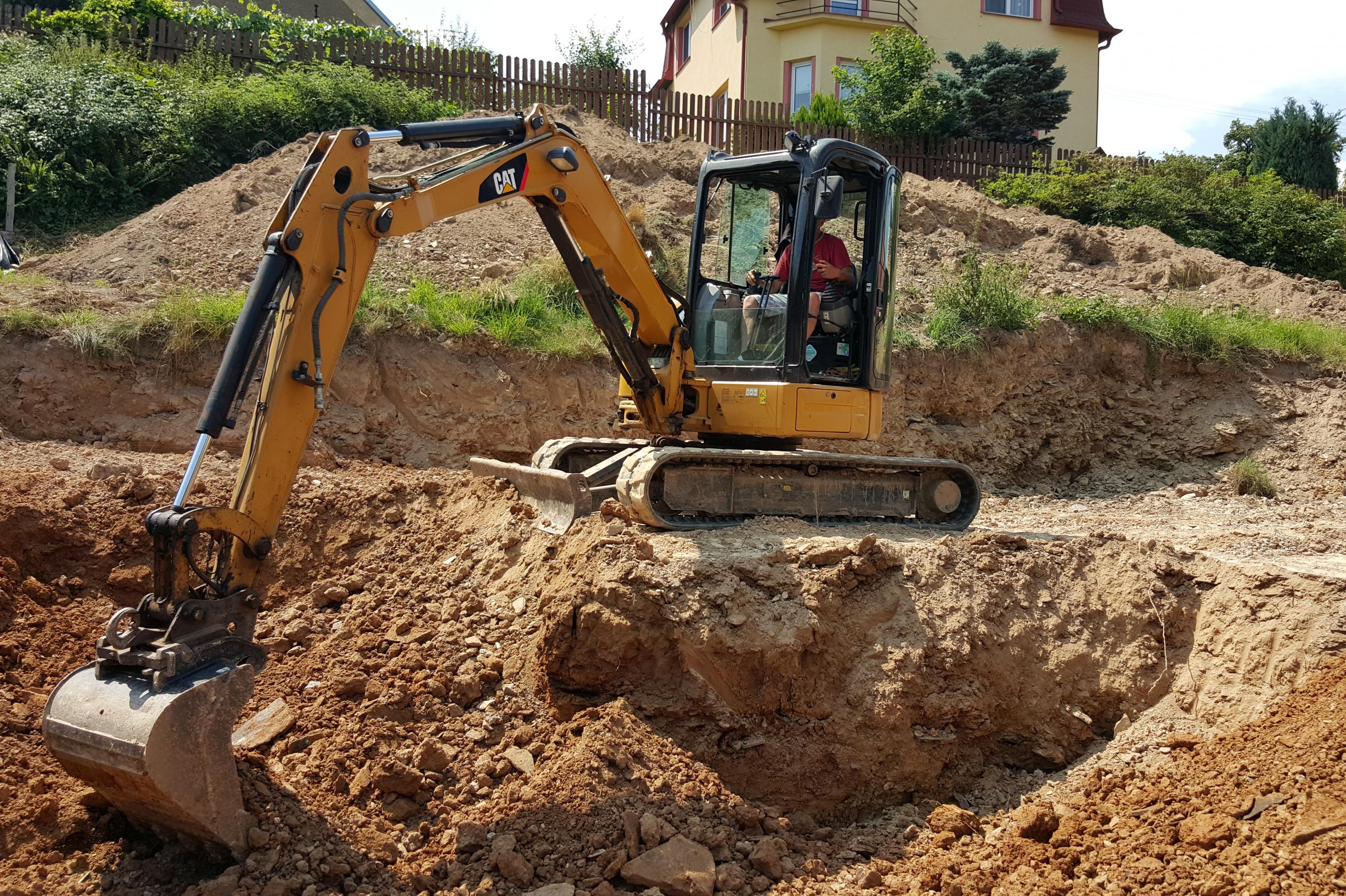 Zemní práce - Marek Lejček