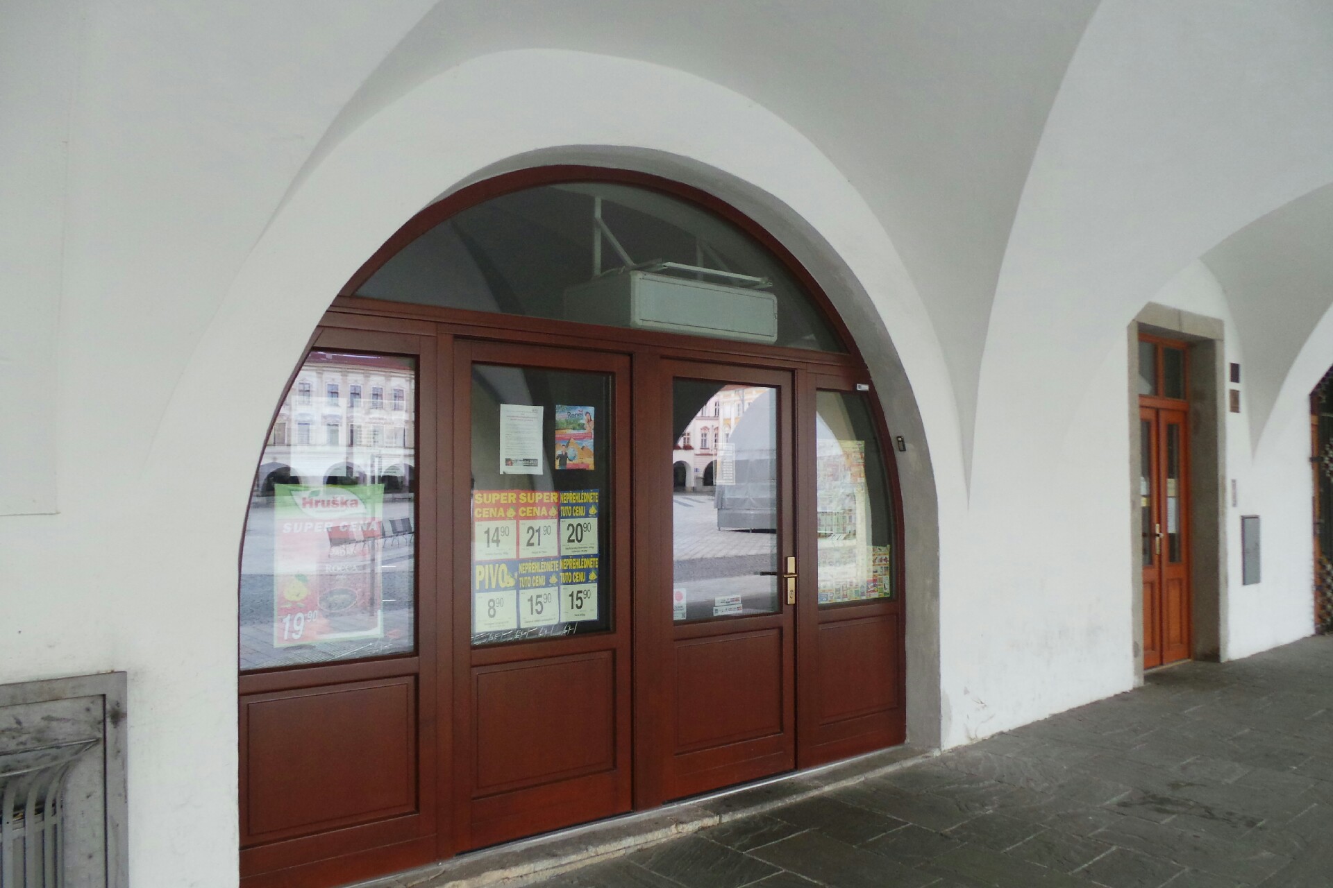 HRUŠKA - Potraviny U BISKUPŮ foto 1