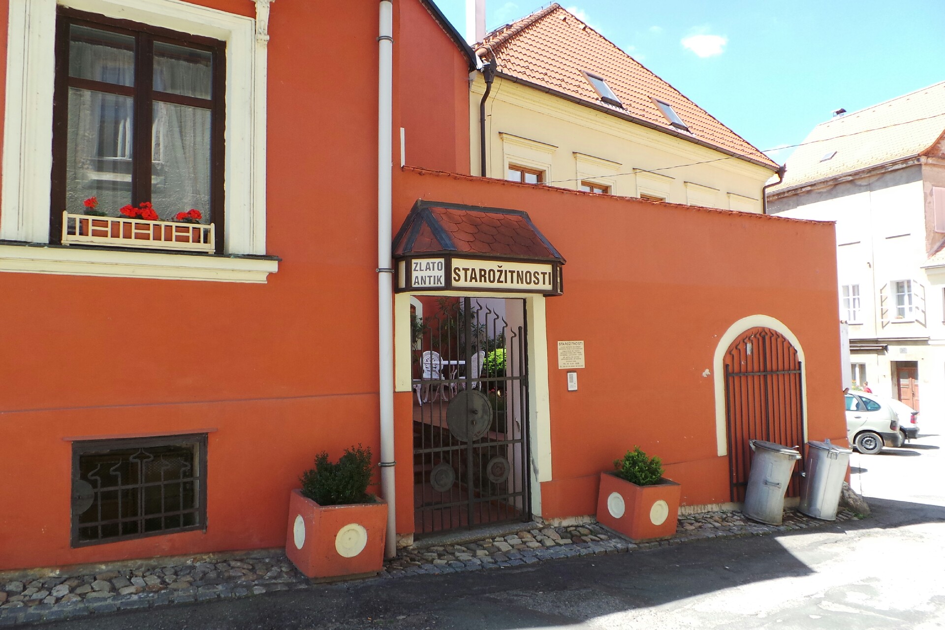 Starožitnosti Lenka Syrová