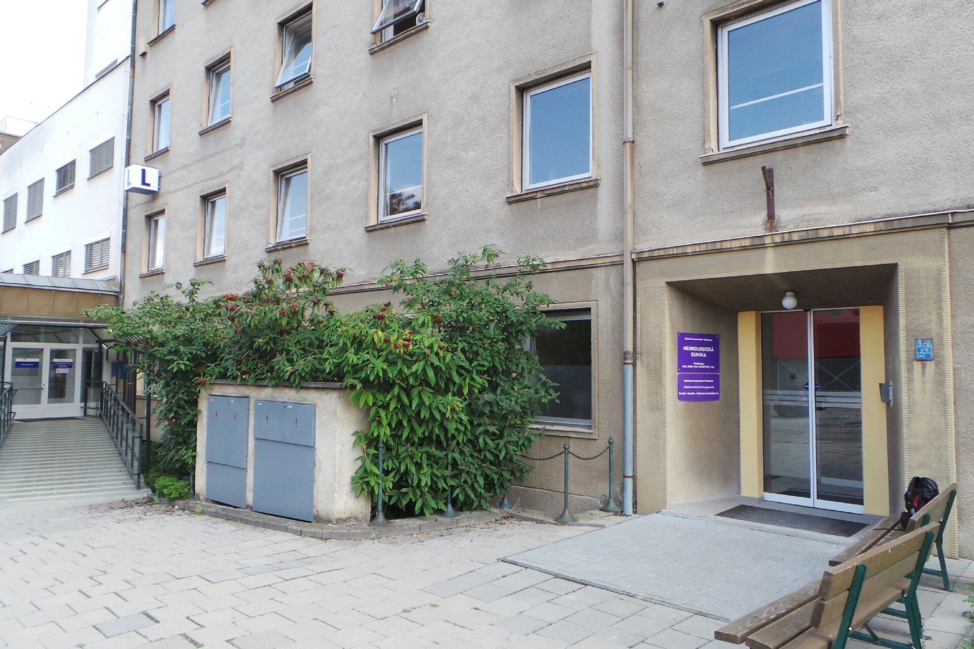 Neurologická ambulance - Fakultní nemocnice Olomouc