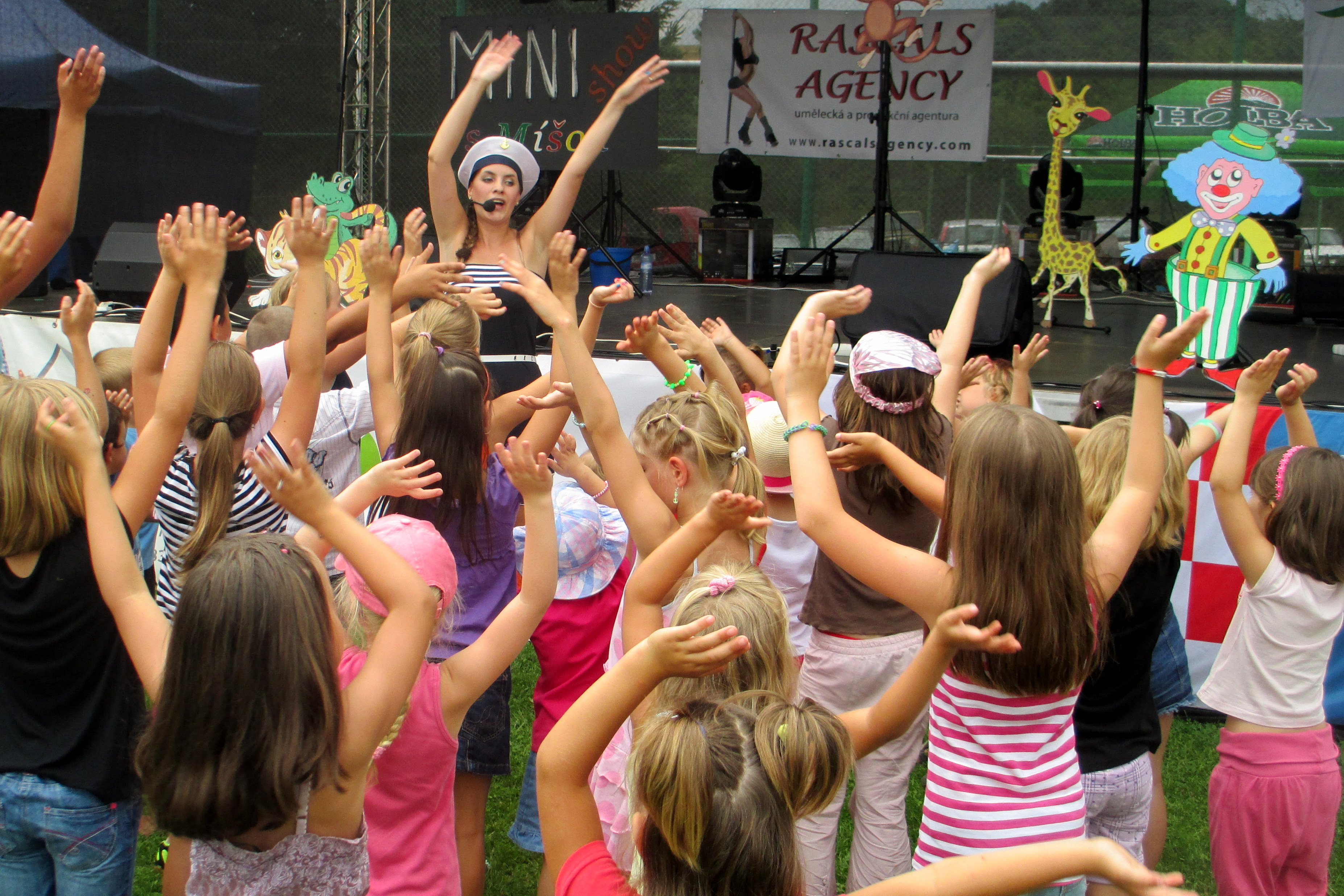 RASCALS AGENCY – umělecká agentura foto 4