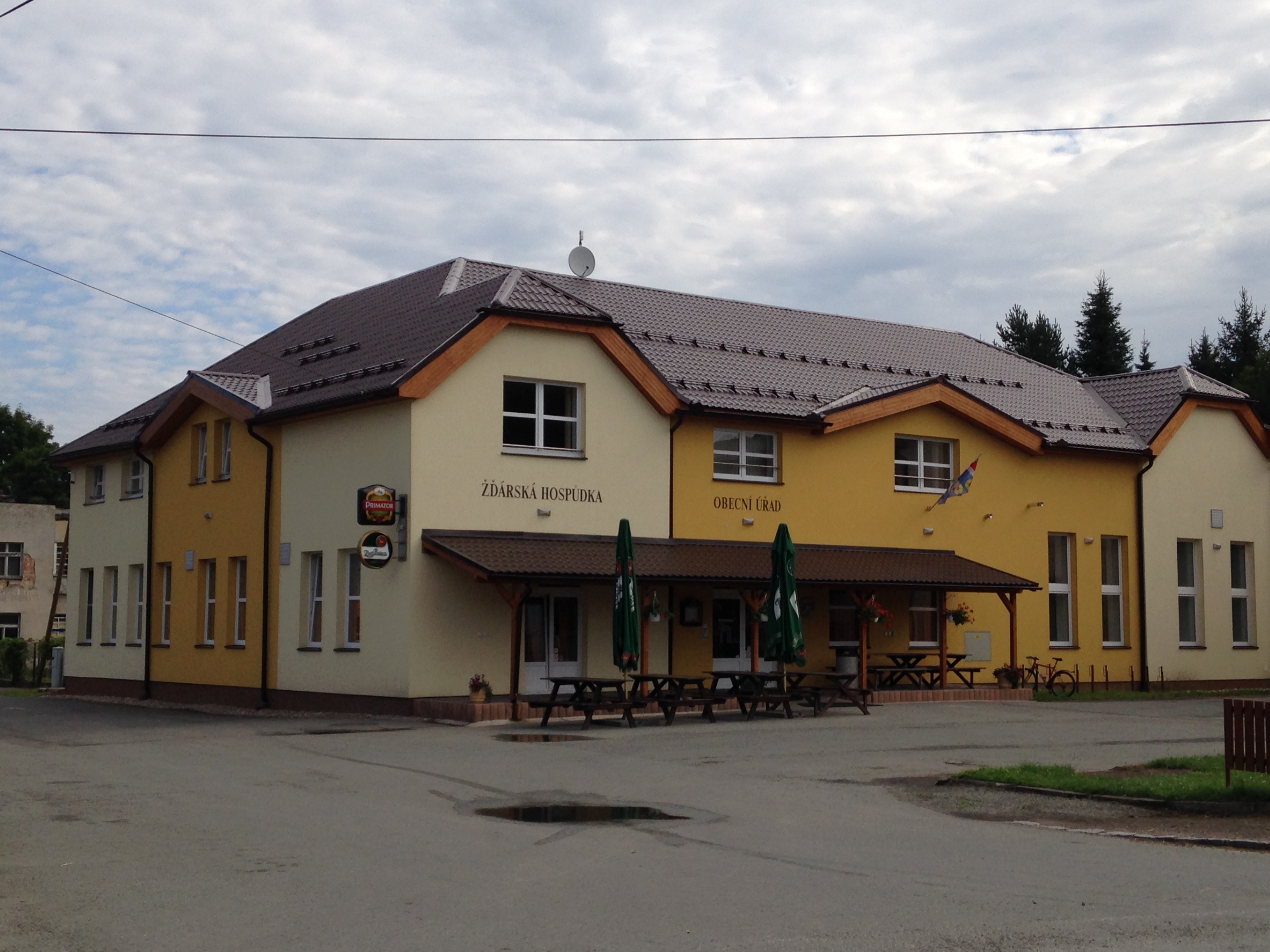 Žďár nad Metují - obecní úřad foto 1