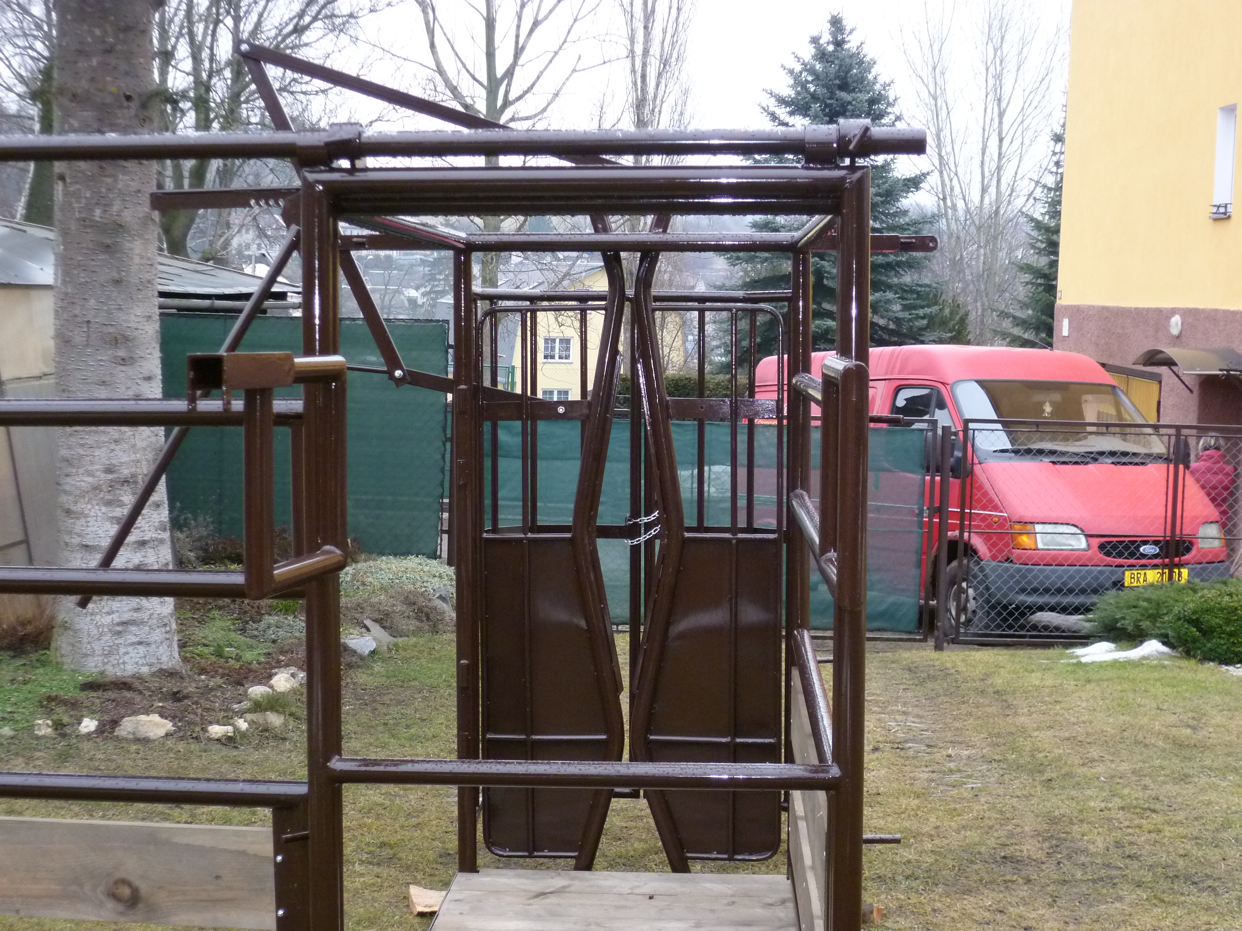 Fixační klece foto 3