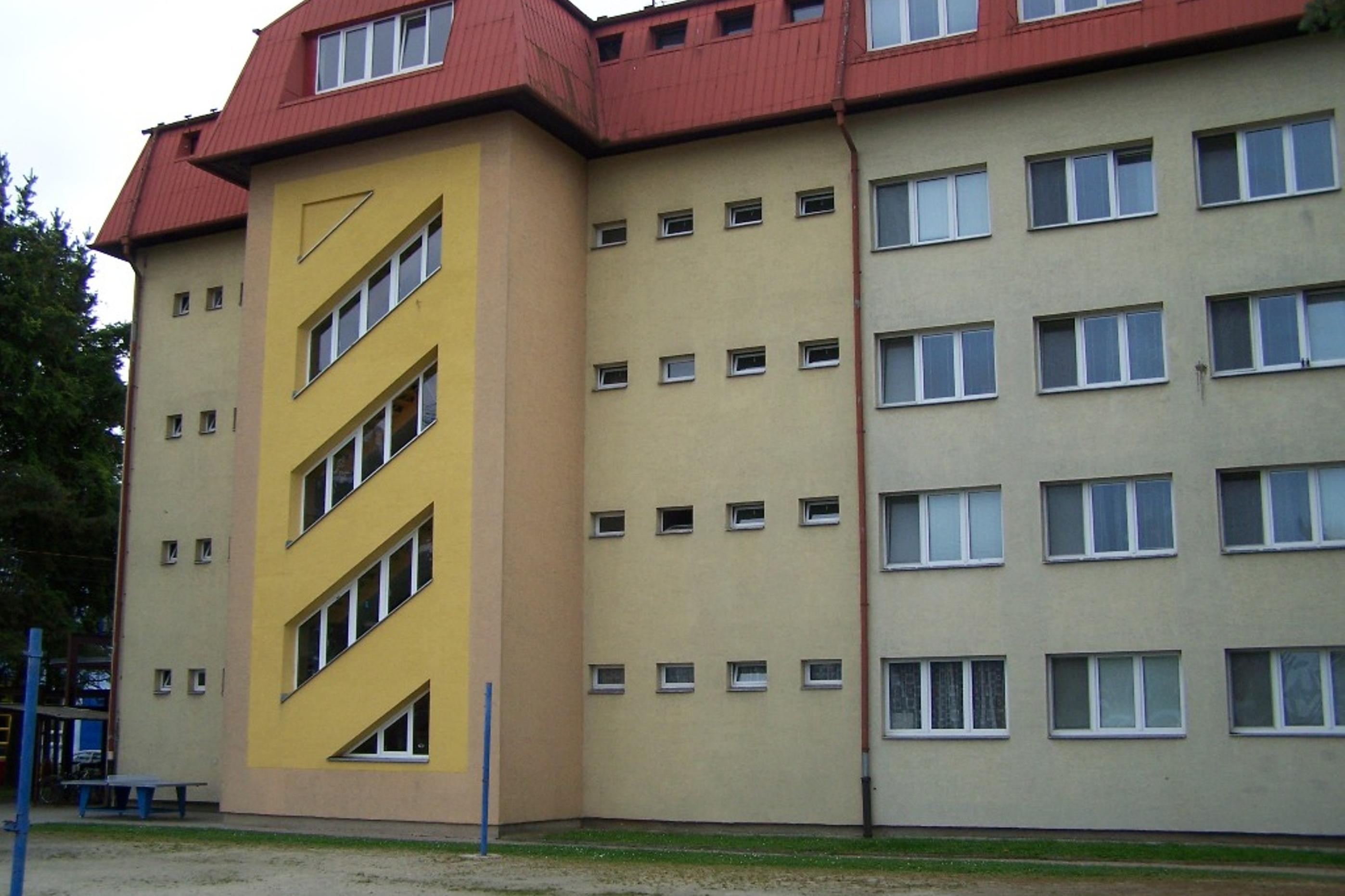 Obchodní akademie, Střední odborná škola a Střední odborné učiliště, Třeboň - domov mládeže