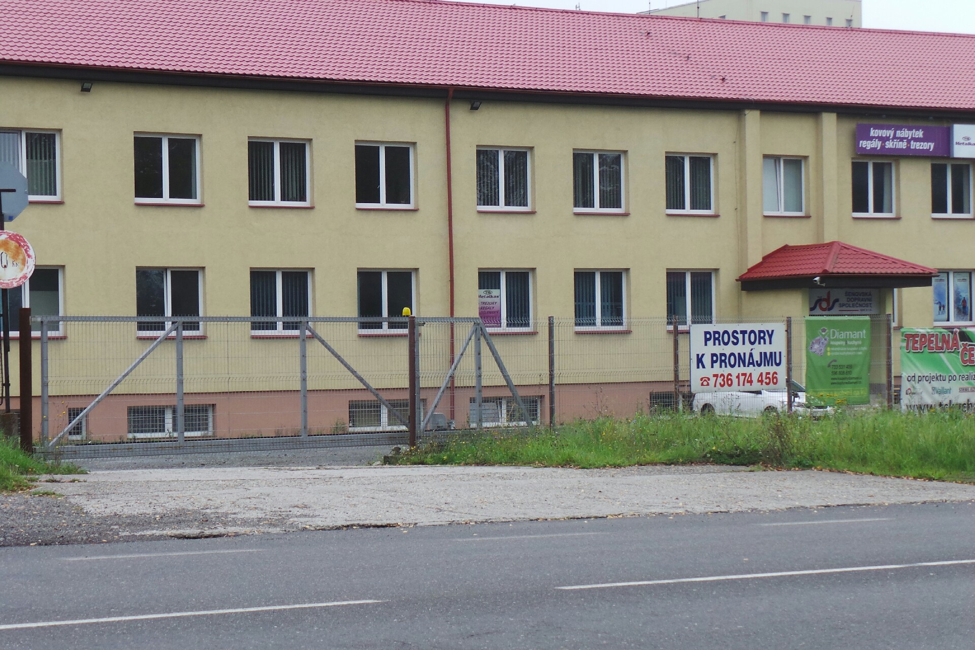 X-Tra Hair Studio VeroniQue