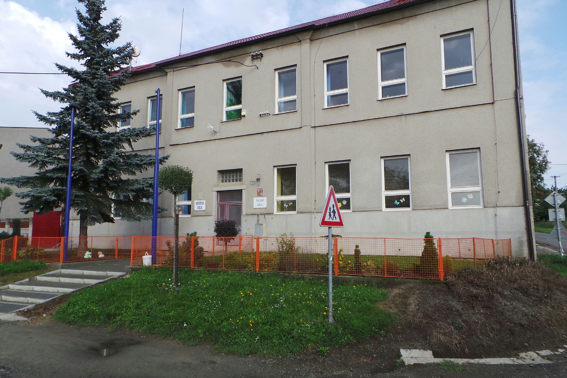 ZŠ a MŠ Myslejovice