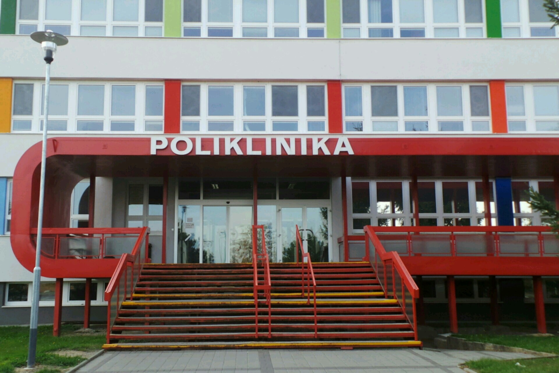 MUDr. Lenka Hronzová