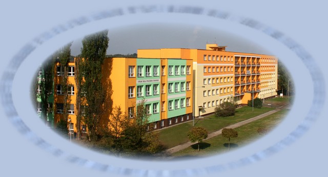 Hotelová škola Ostrava - školní jídelna foto 1