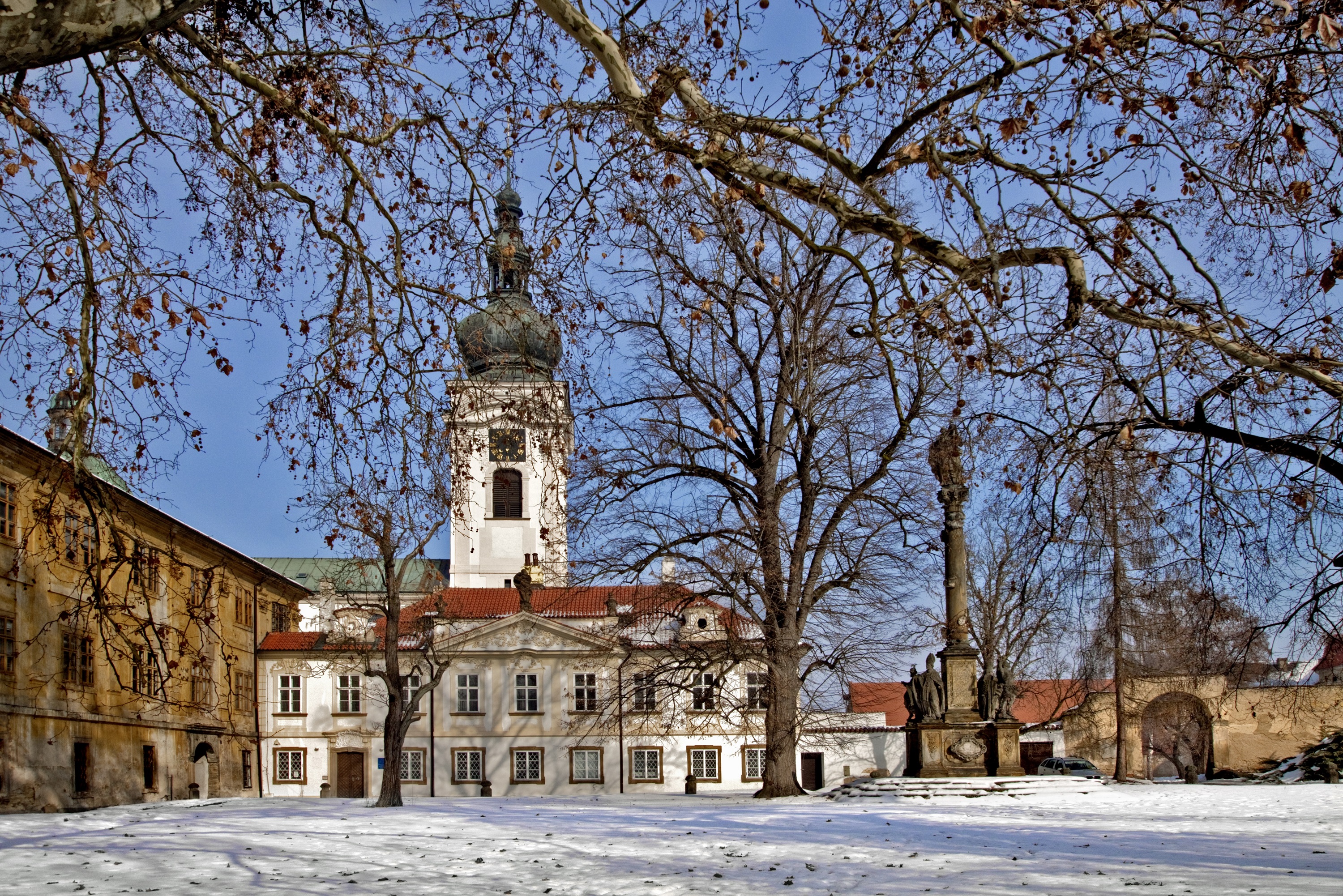 Klášter sester premonstrátek v Doksanech foto 2