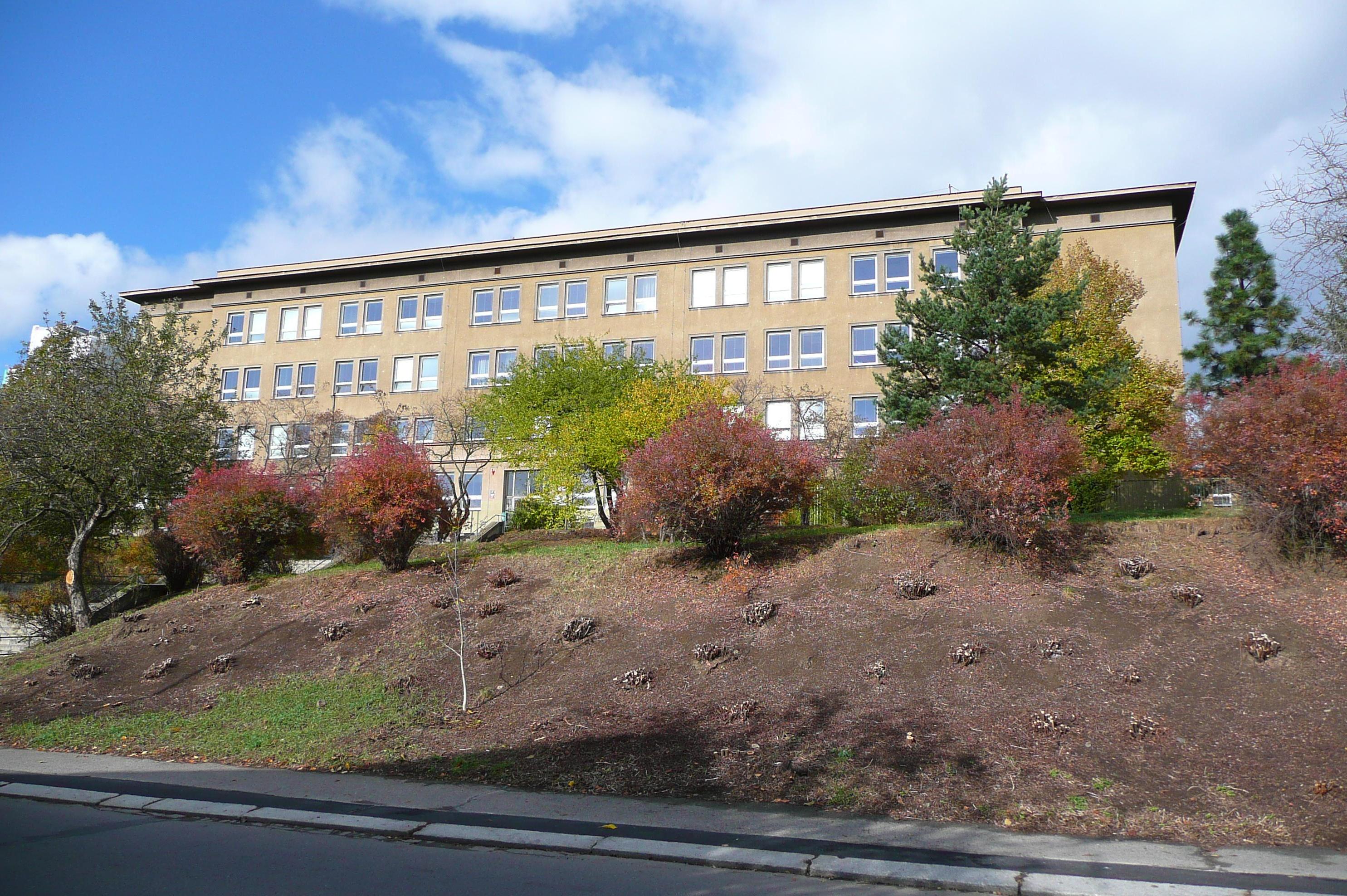 Střední průmyslová škola elektrotechnická a gymnázium V Úžlabině