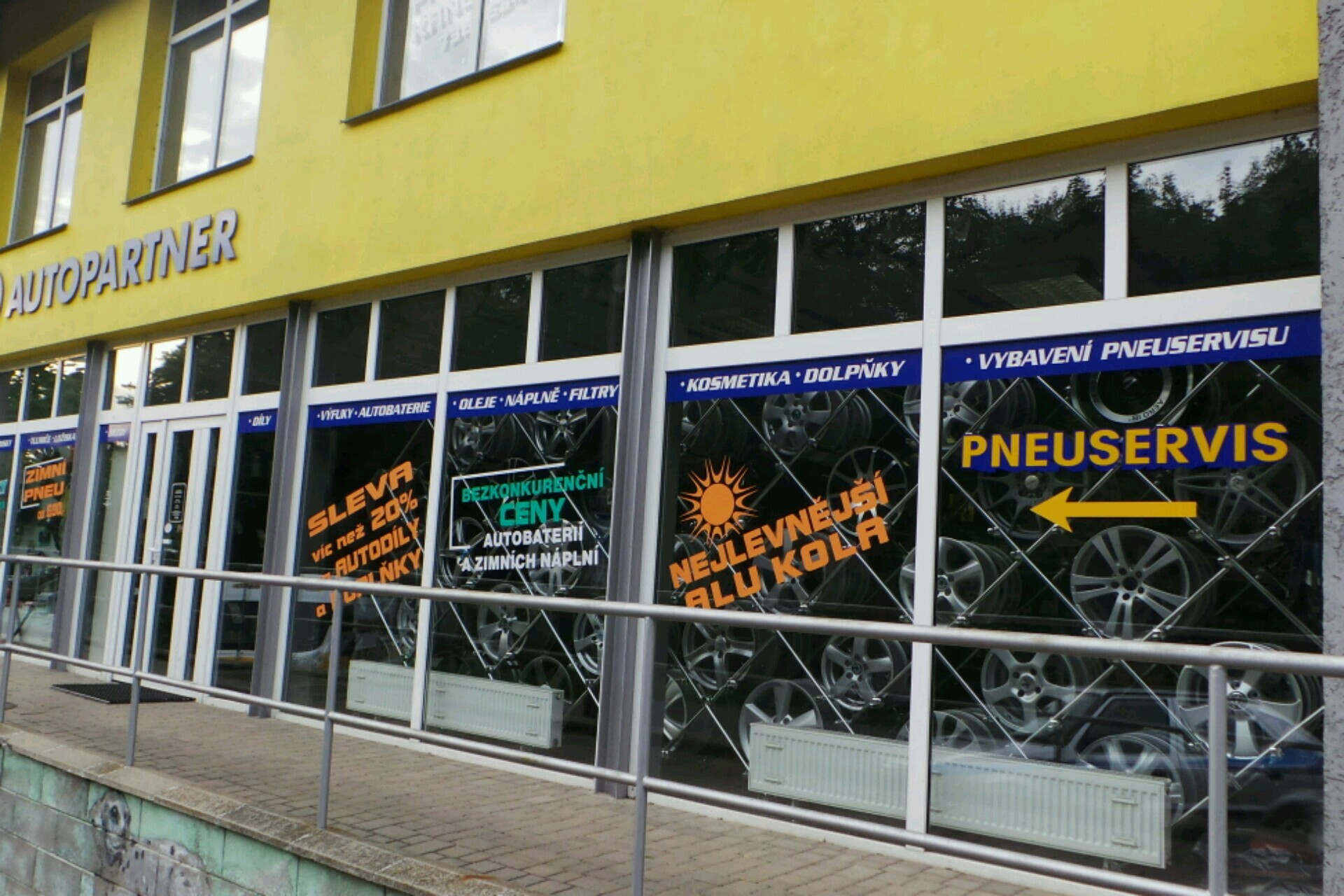 SVĚT PNEU