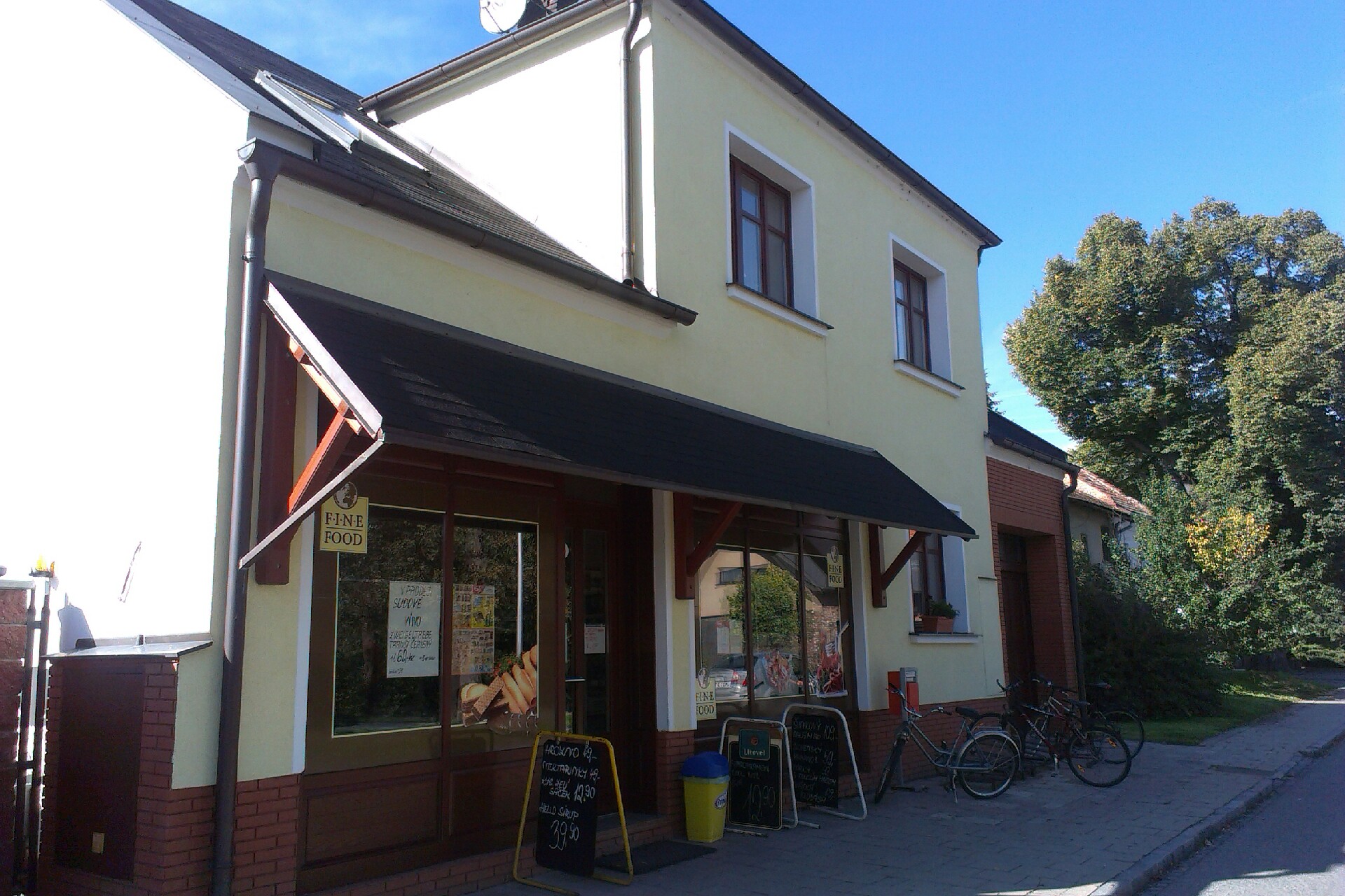 Potraviny - František Lakomý