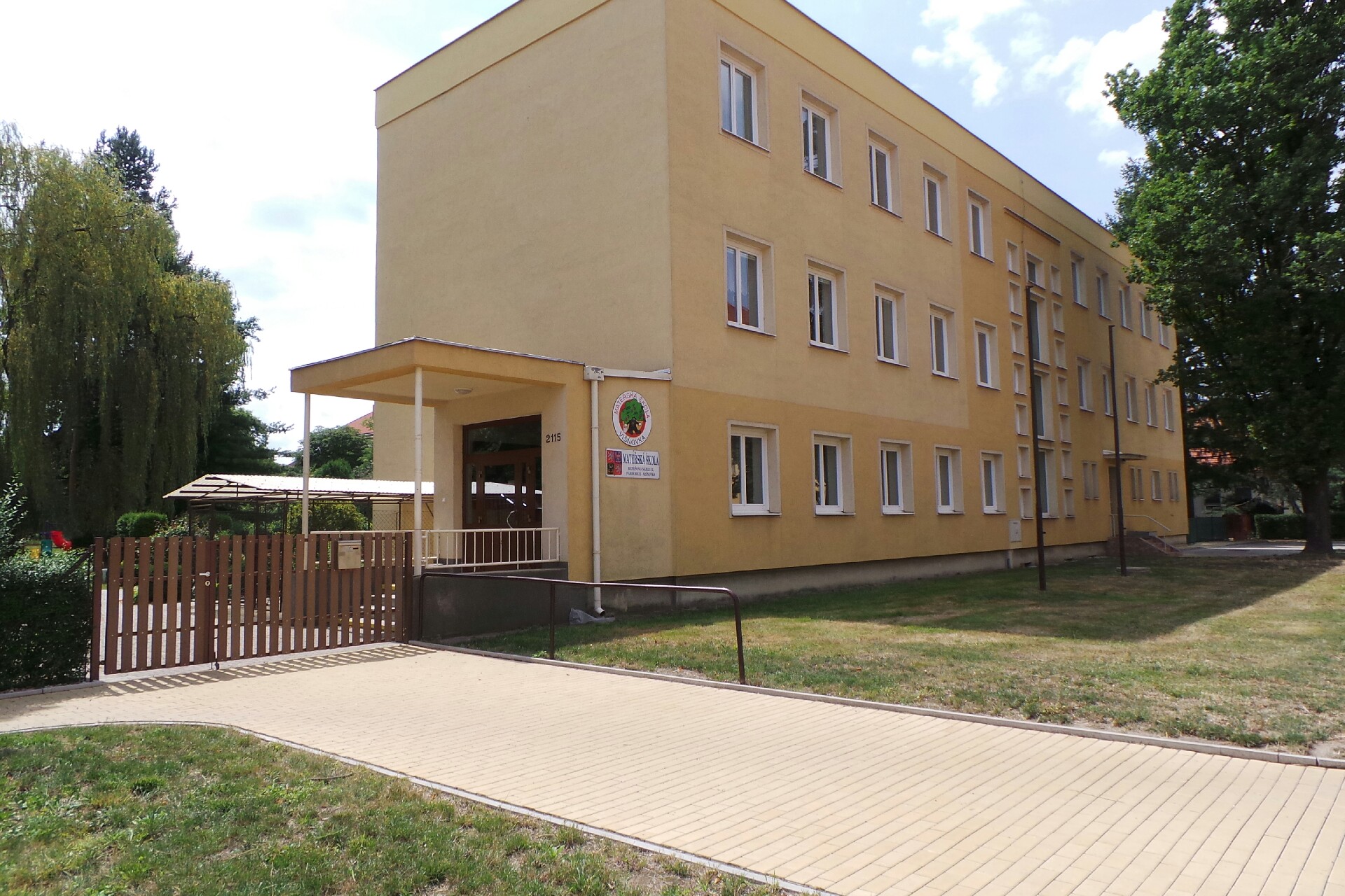 MŠ Pardubice, Benešovo náměstí