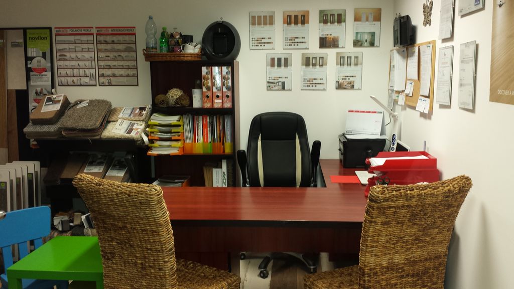 Jan Kořínek - Vaše podlahy a dveře foto 2