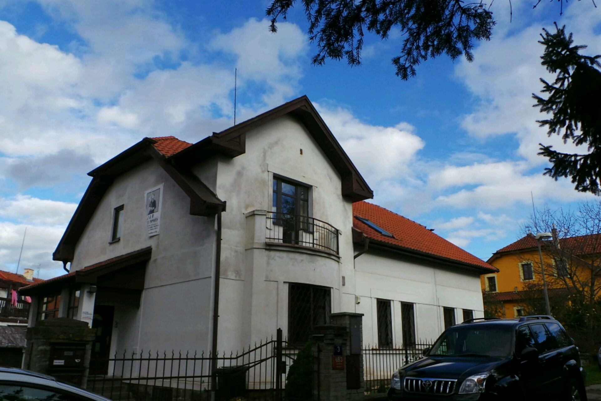 J and D Imports, s.r.o.