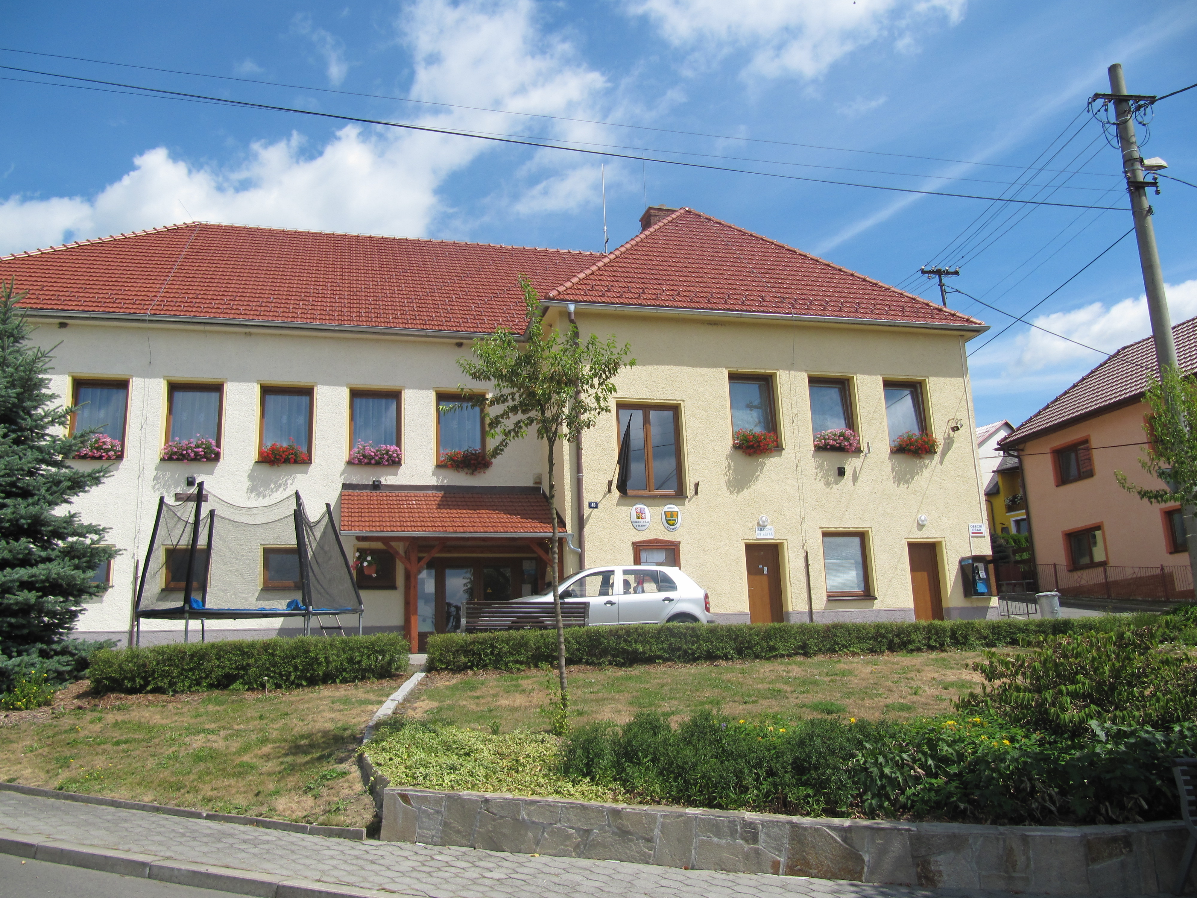Tichov - obecní úřad
