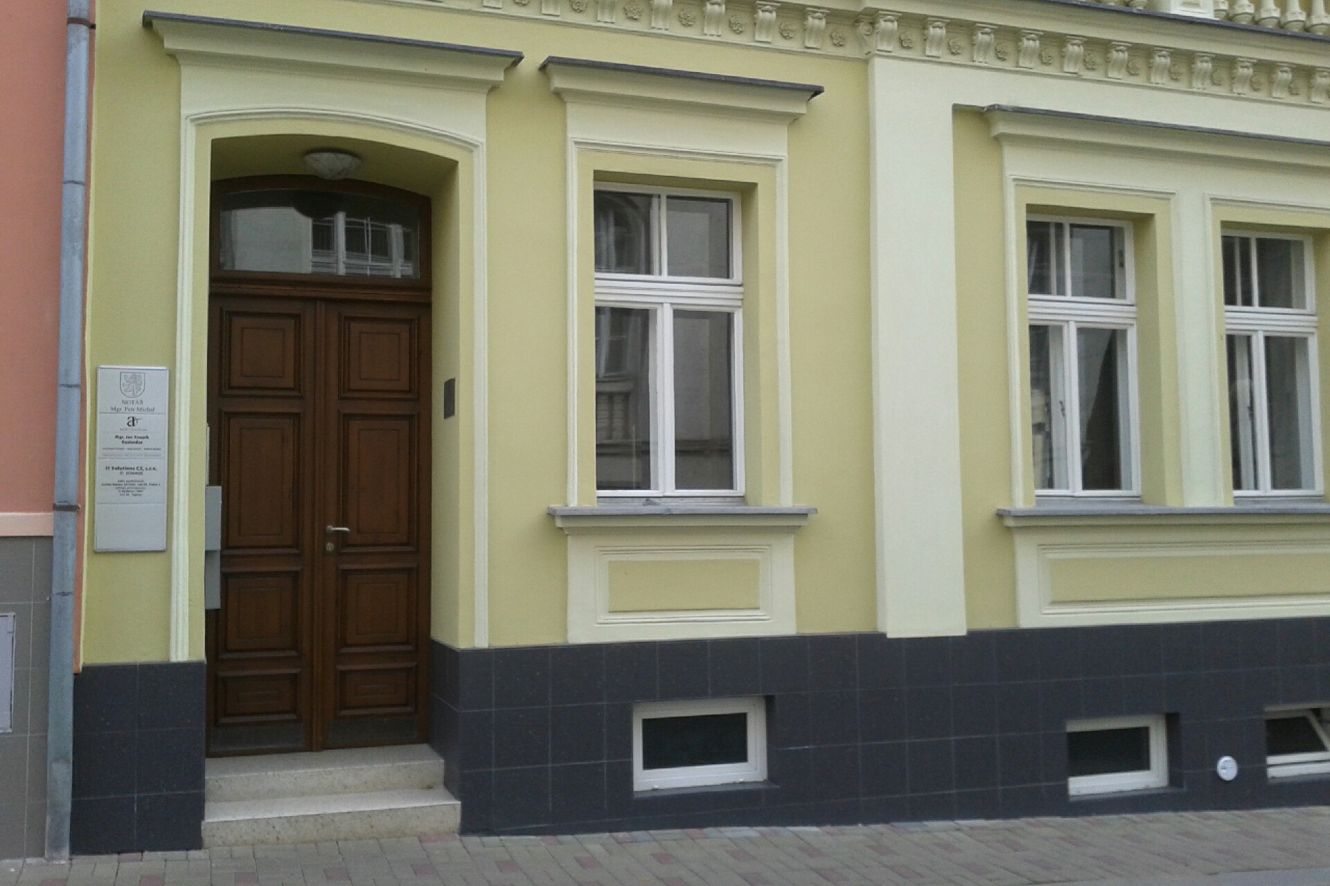 Michal Petr - notář