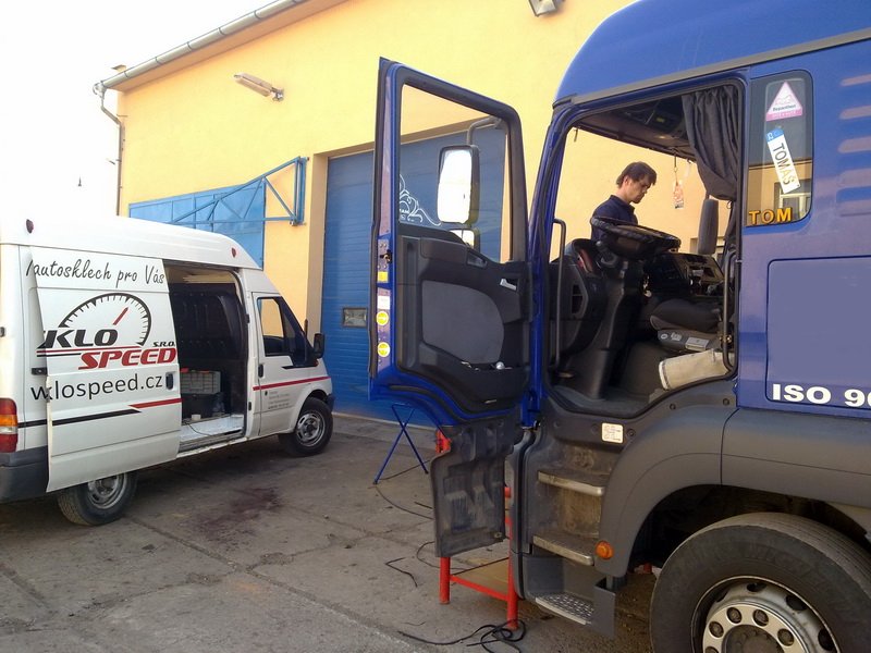 Autosklo Speed s.r.o. foto 5