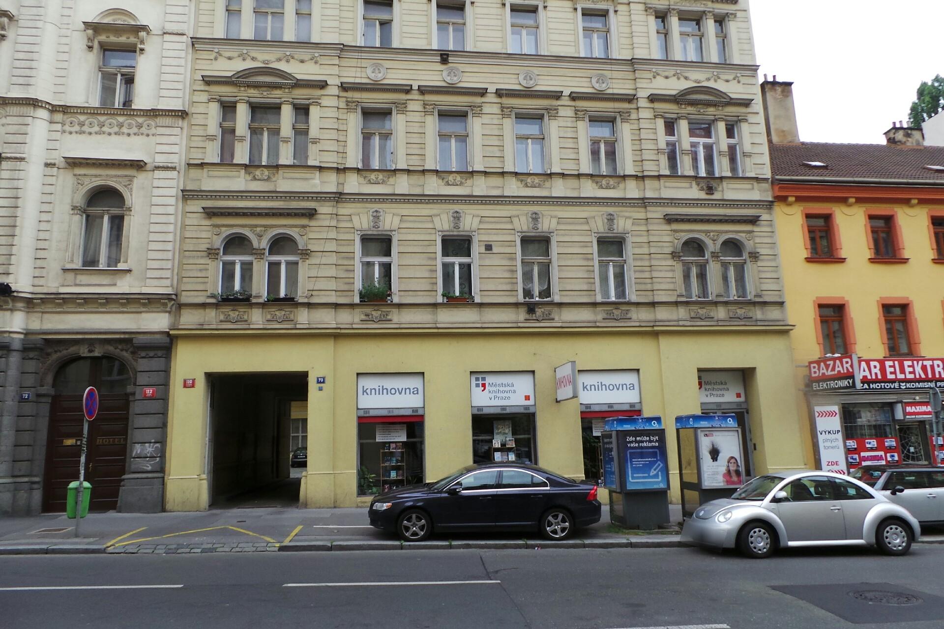 Noclehárna pro muže - NADĚJE